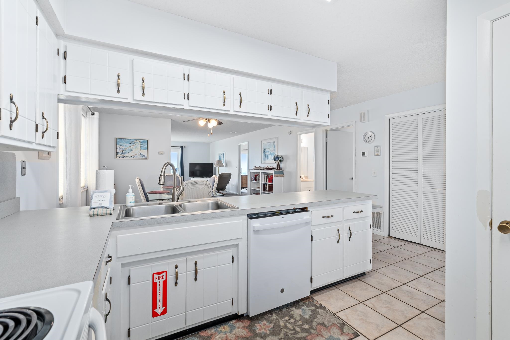 3096 Coastal Hwy
