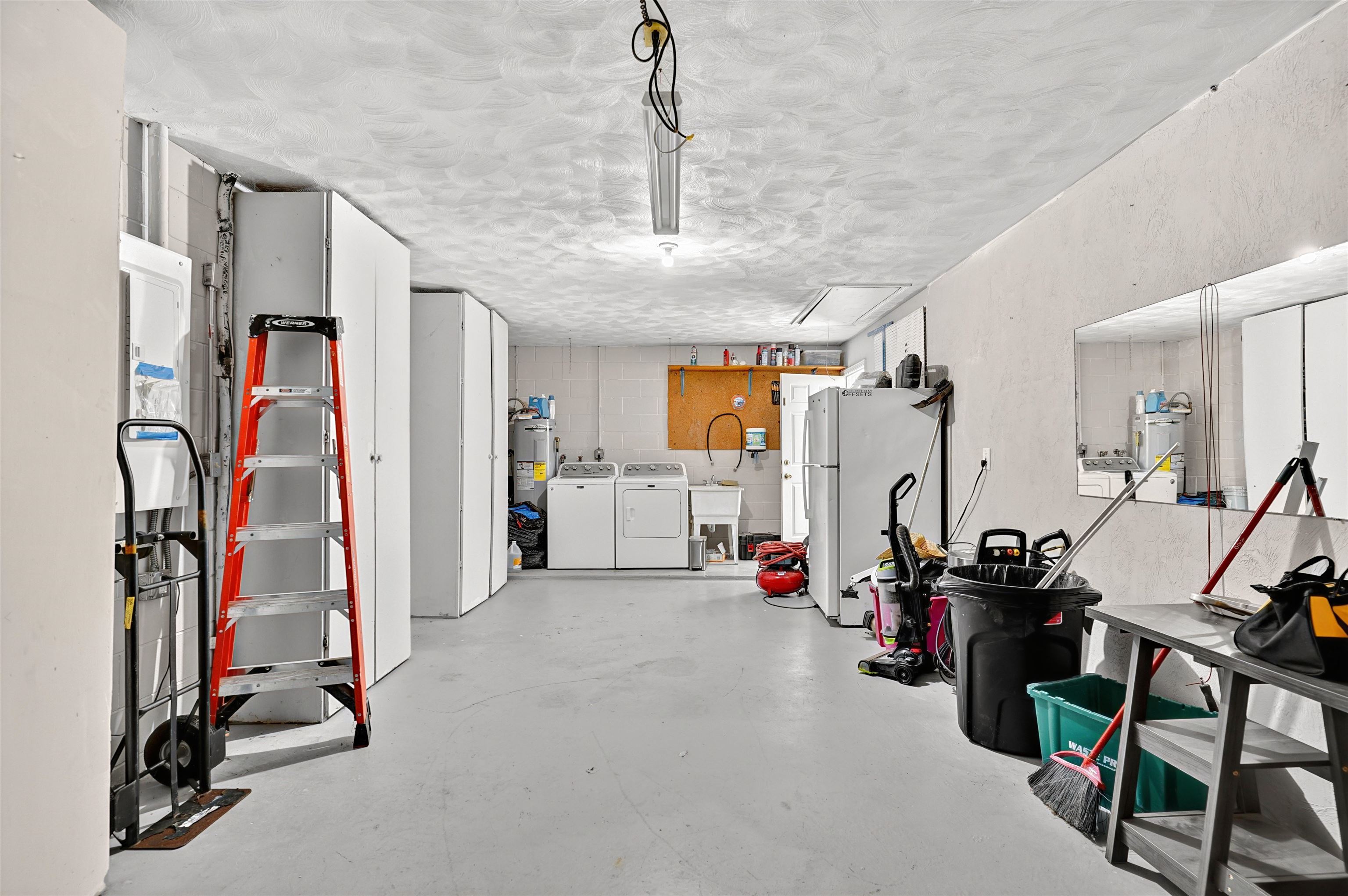 27 Blasdell Ct.
