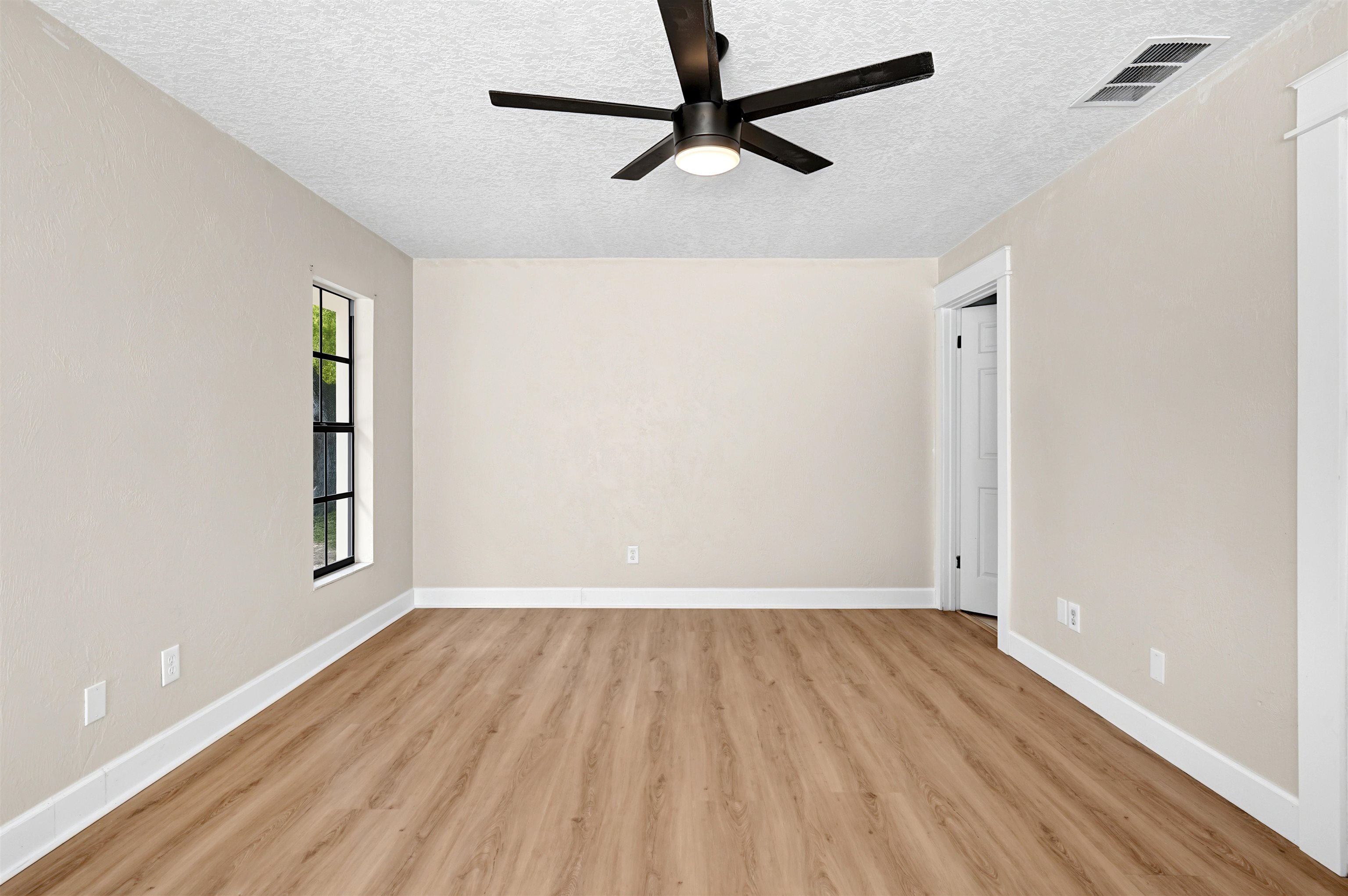 27 Blasdell Ct.