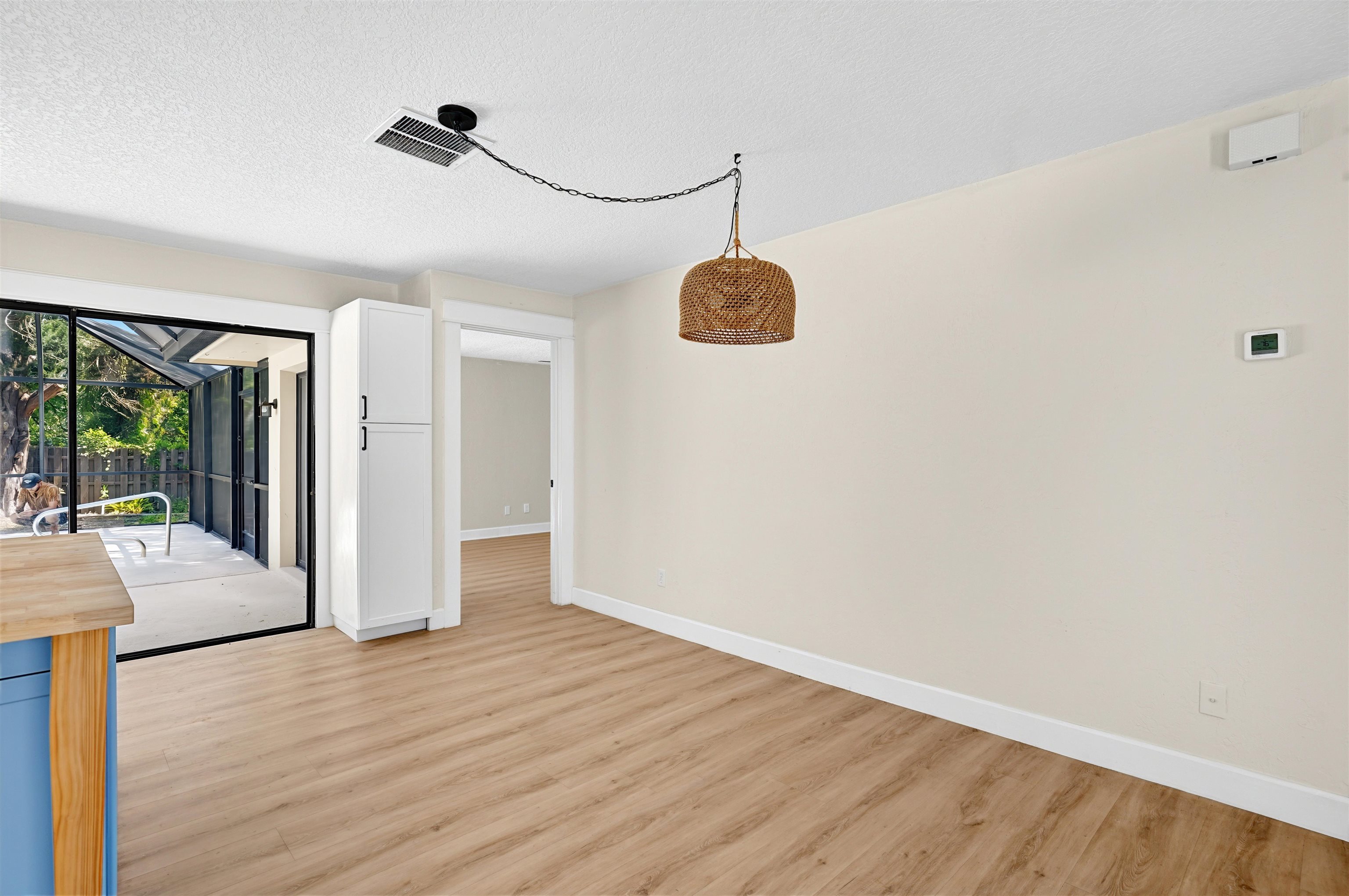27 Blasdell Ct.