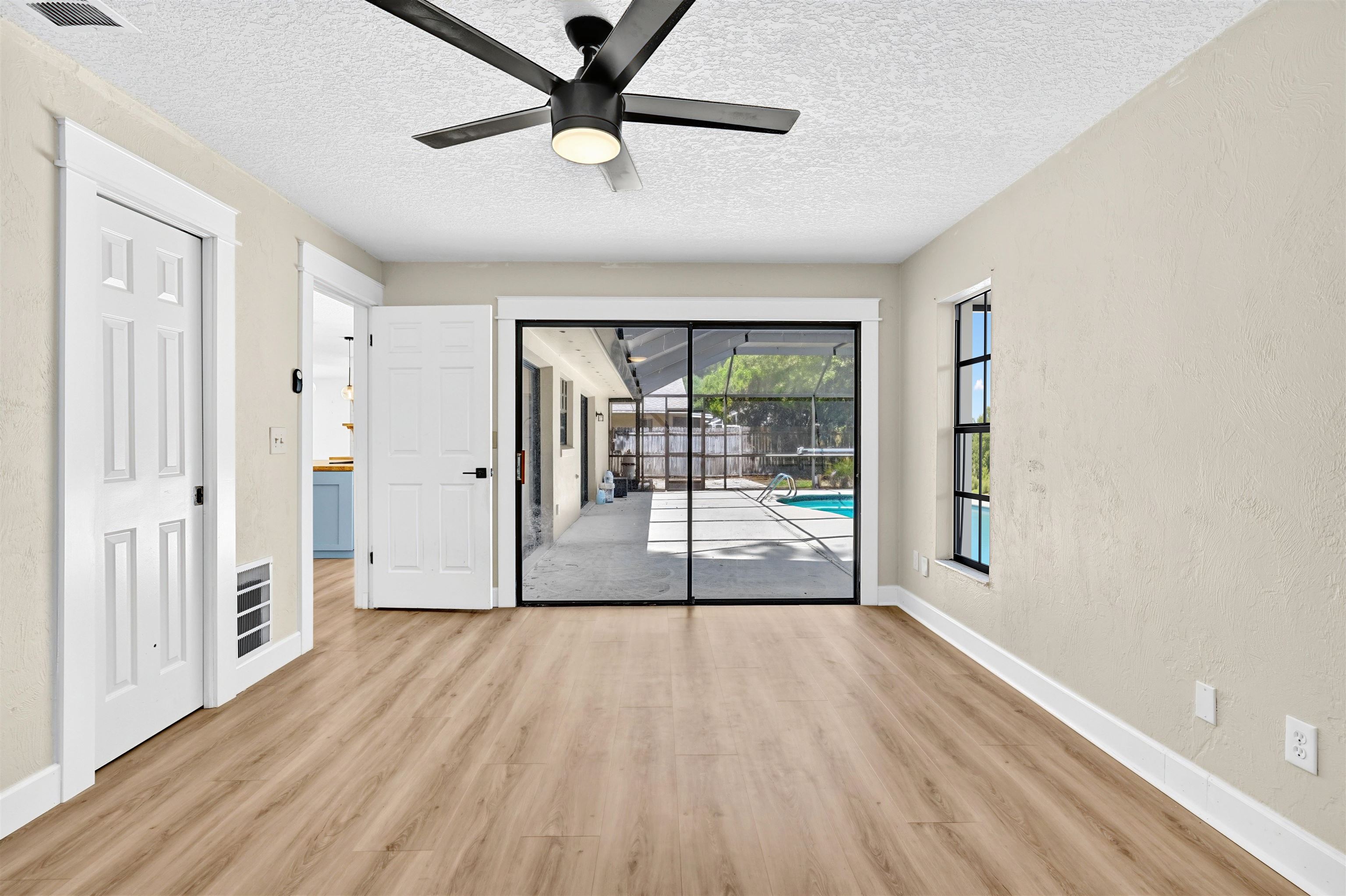 27 Blasdell Ct.