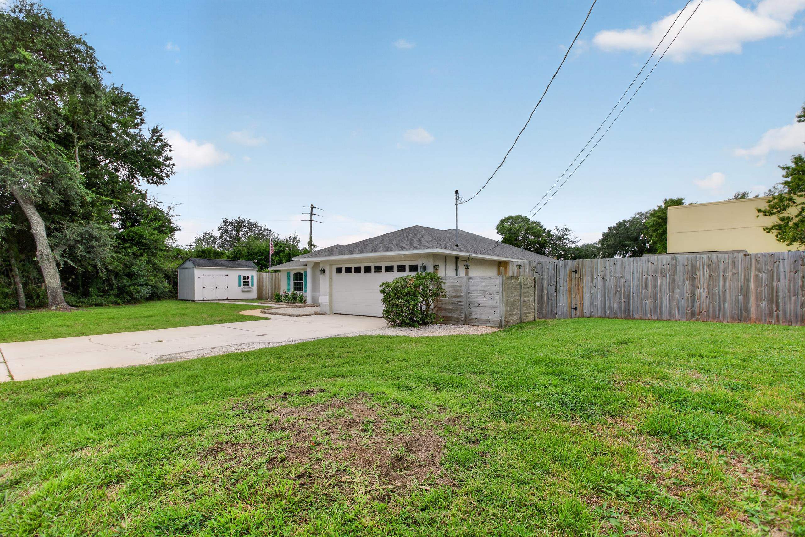 250 Segovia Rd
