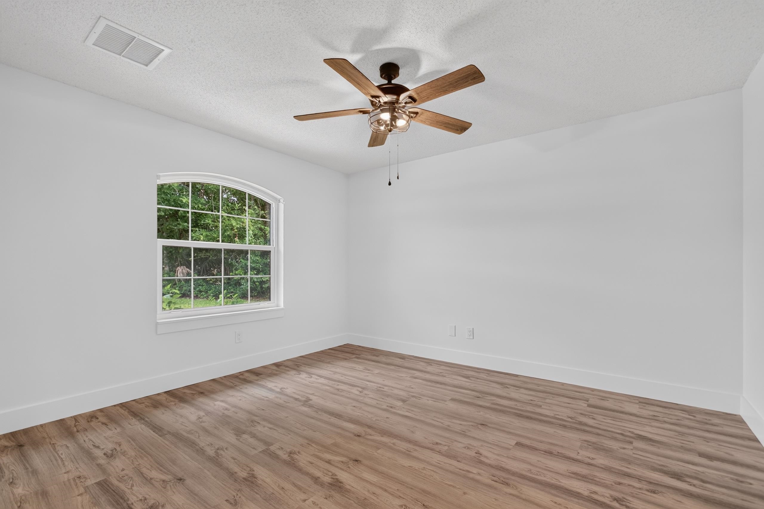 250 Segovia Rd