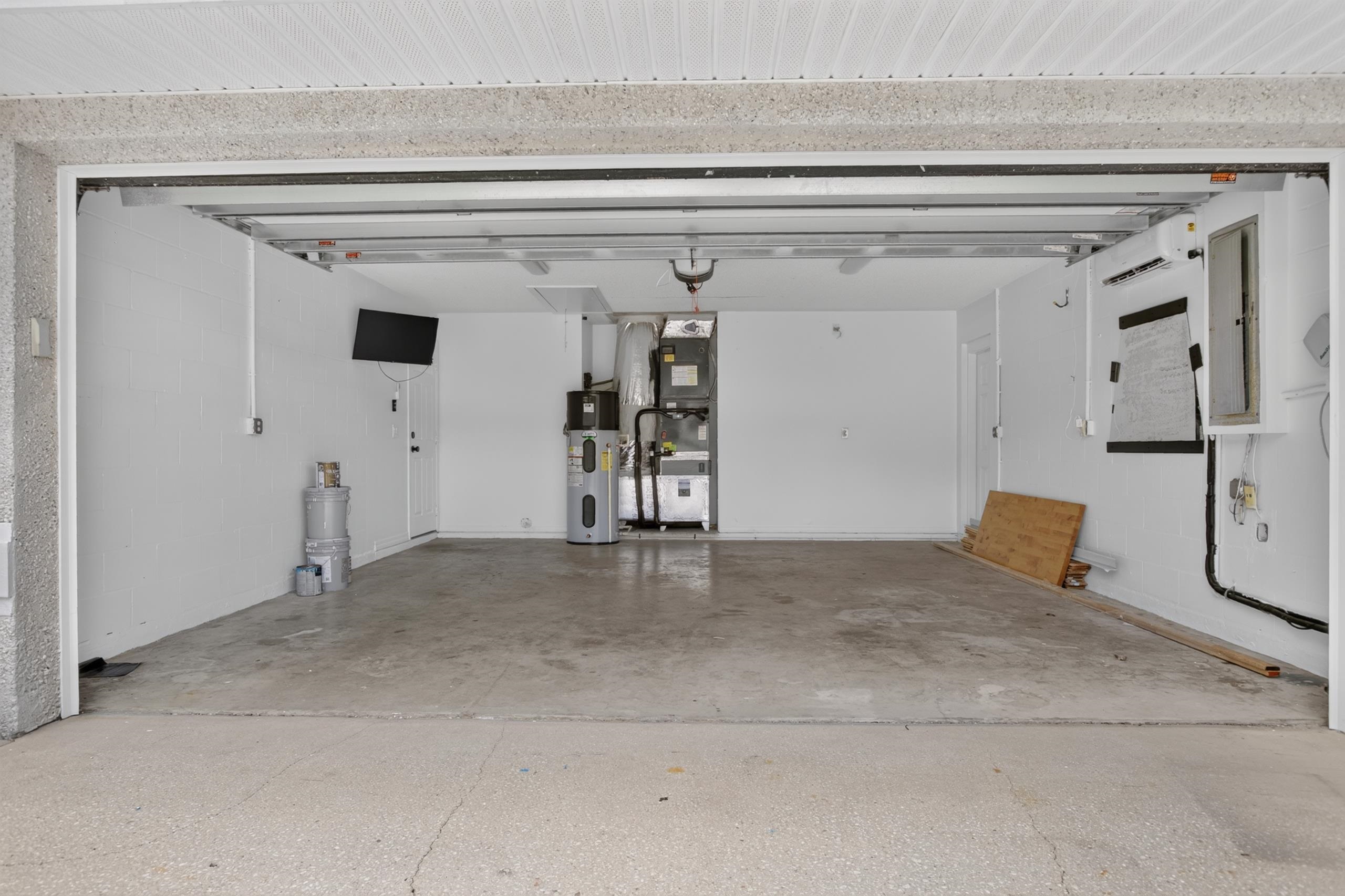 250 Segovia Rd