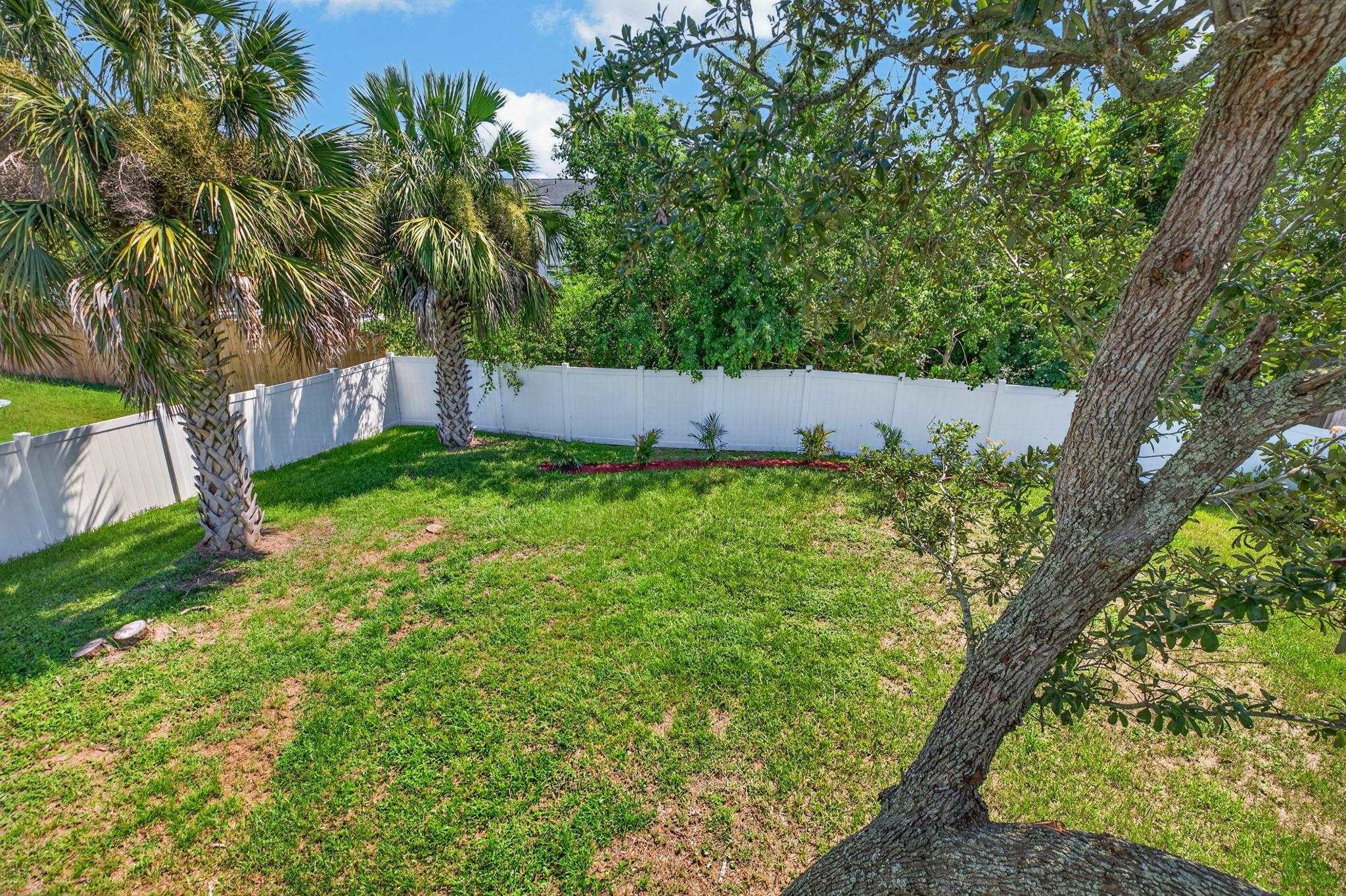 5466 4th Street