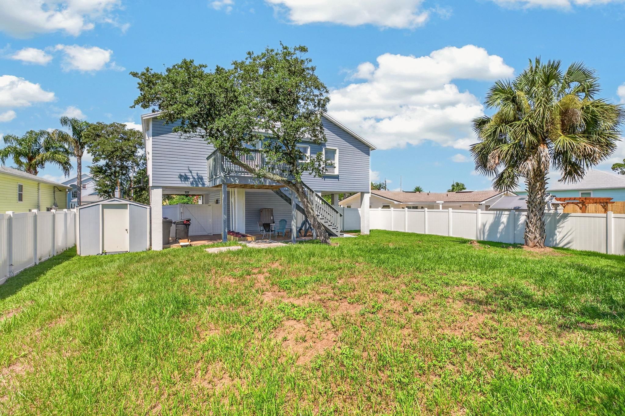 5466 4th Street