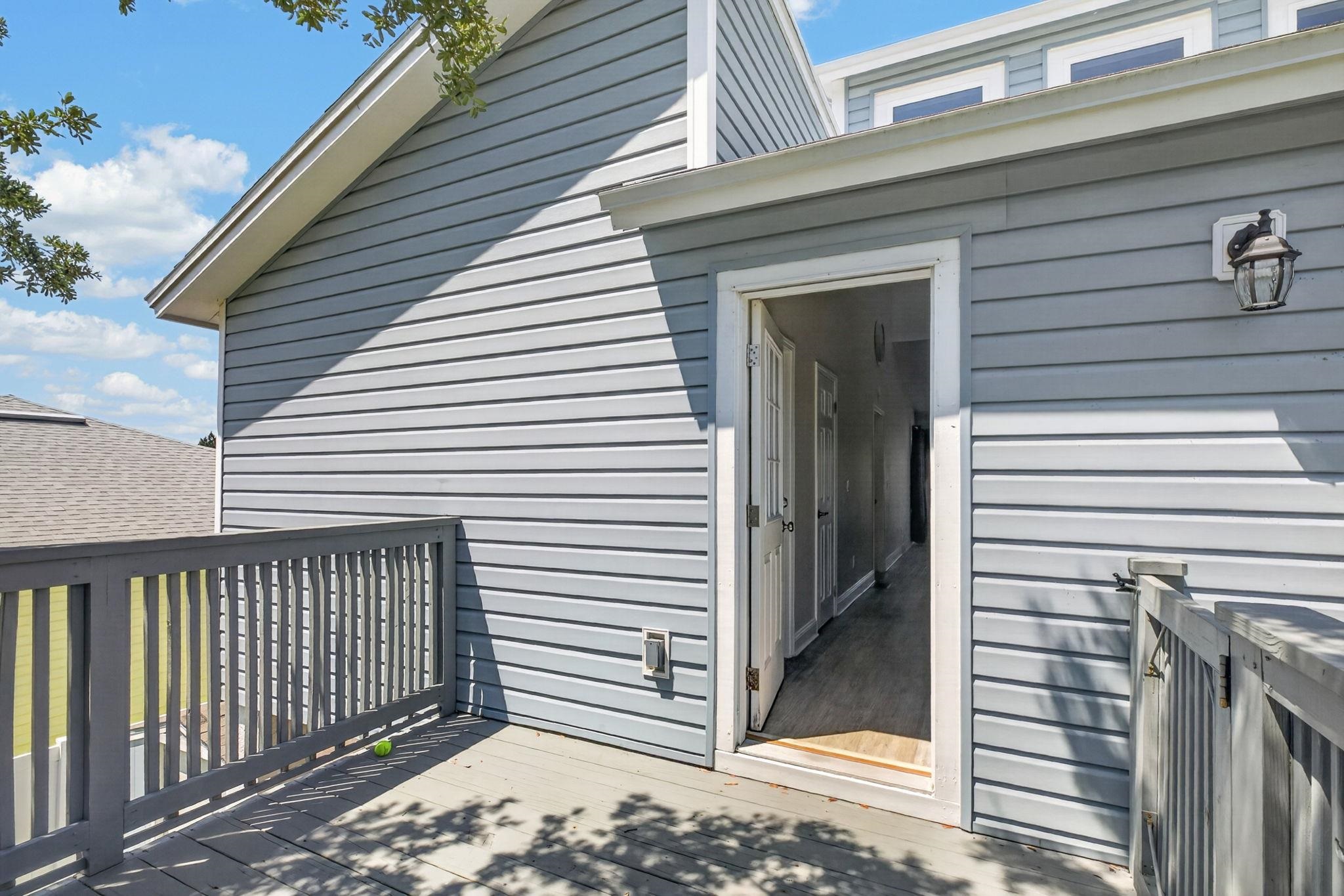 5466 4th Street
