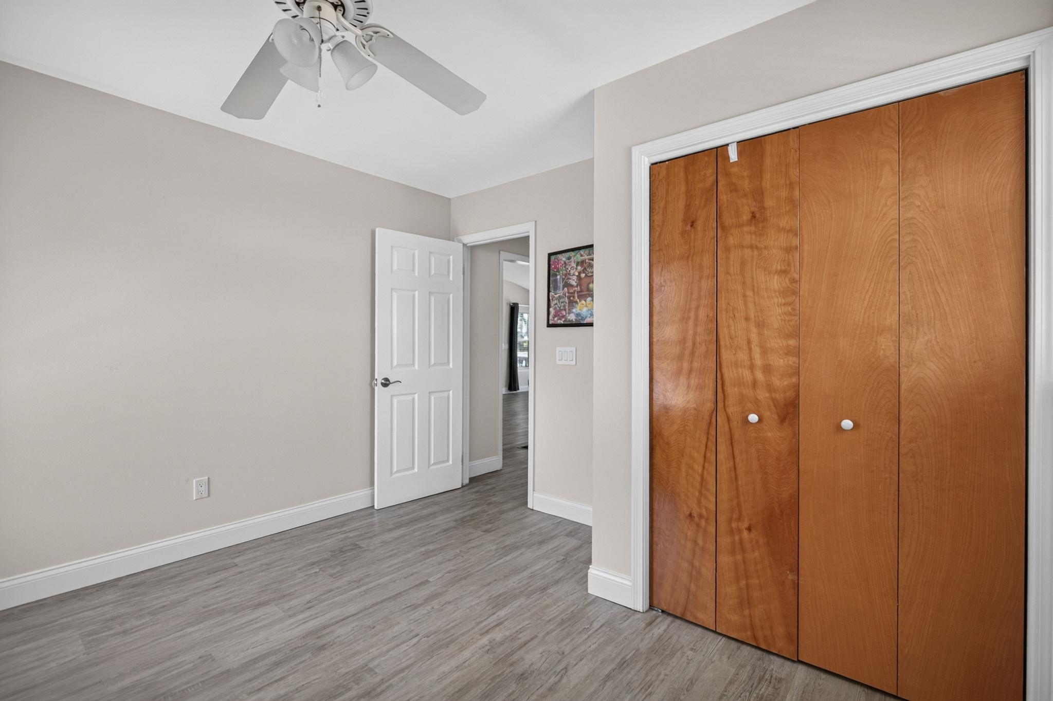 5466 4th Street