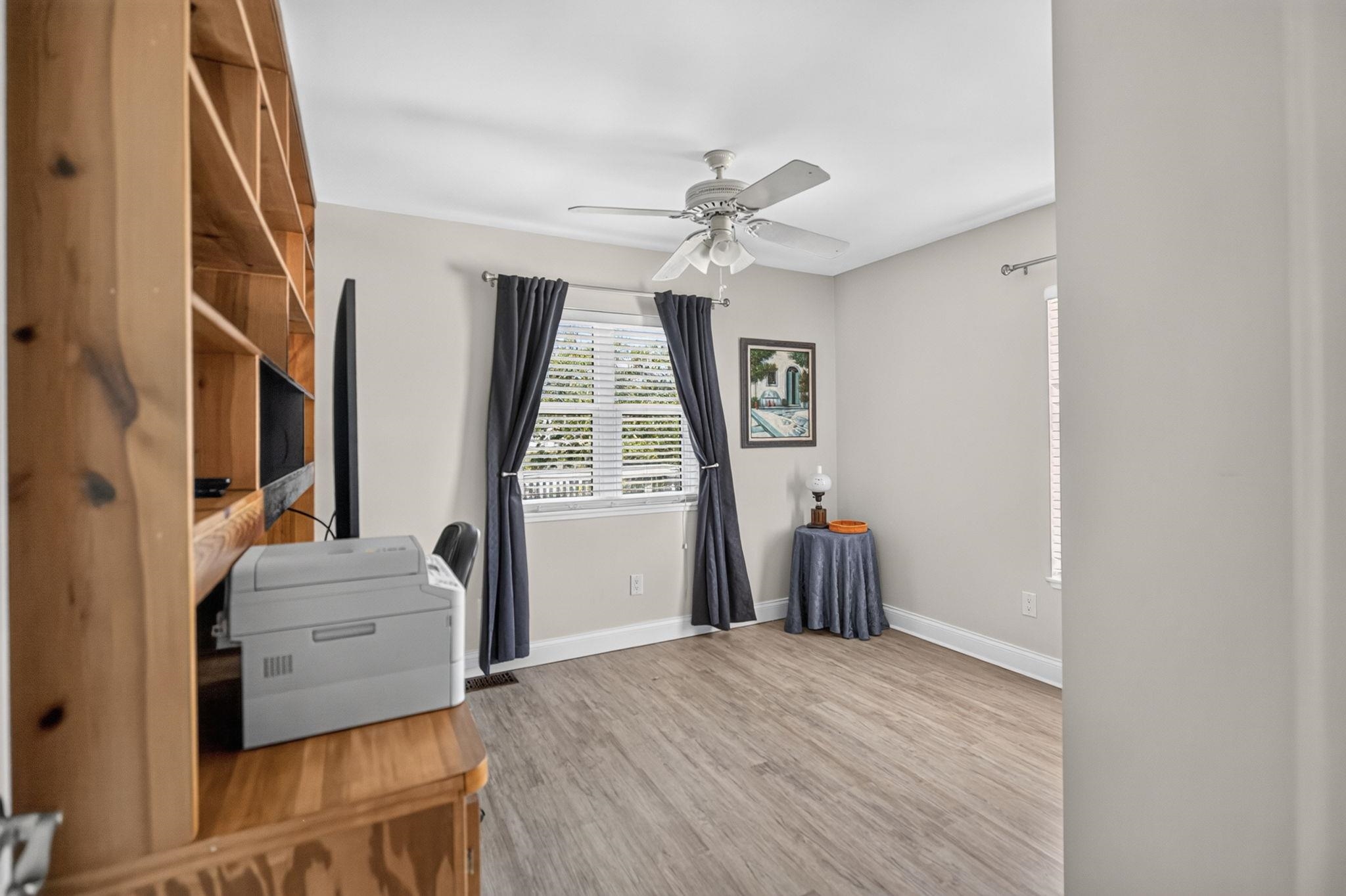 5466 4th Street