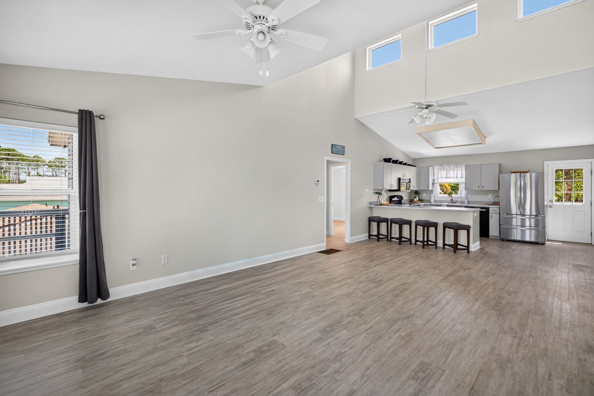 5466 4th Street