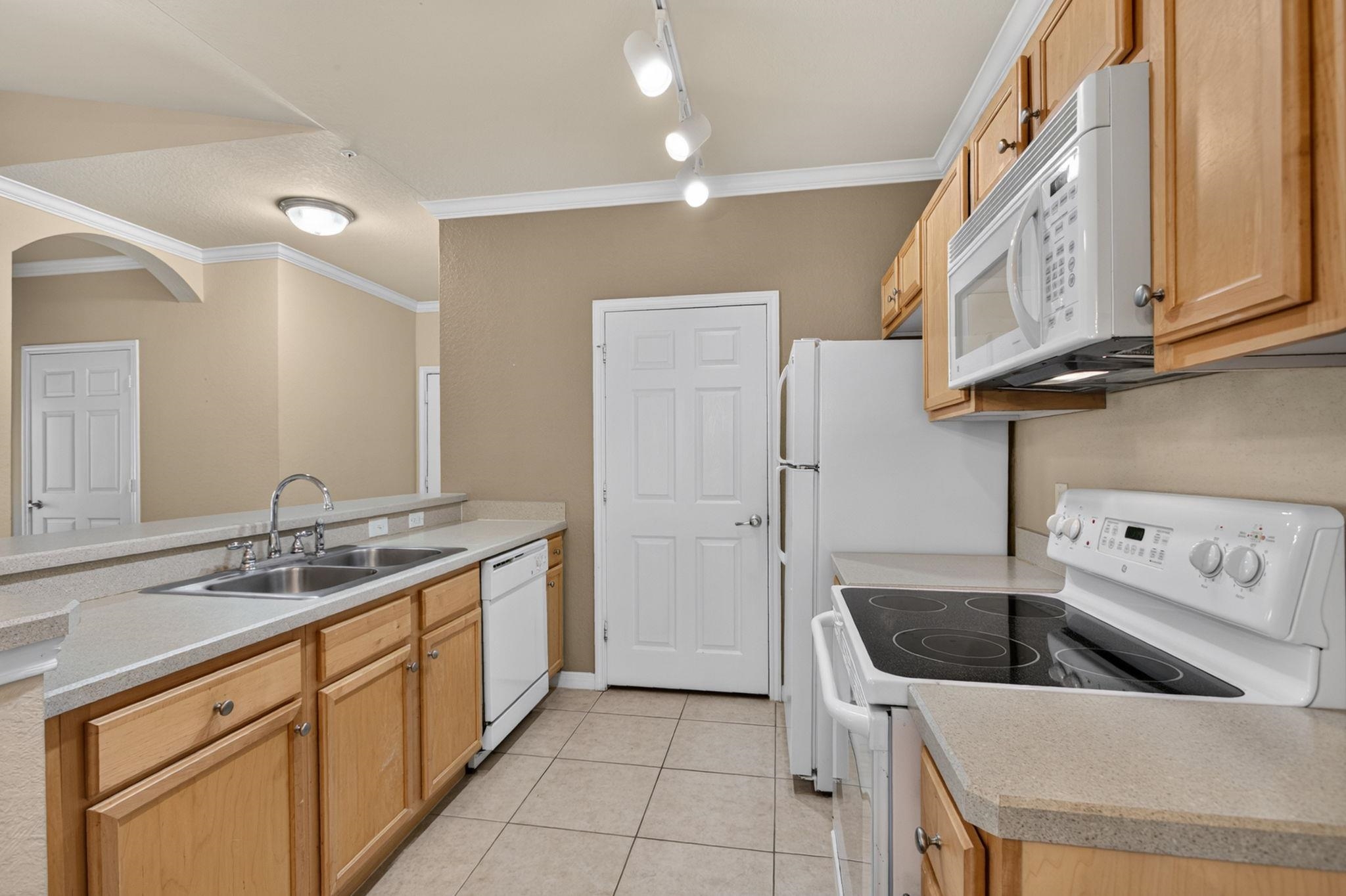 275 Old Village Center Cir #6311
