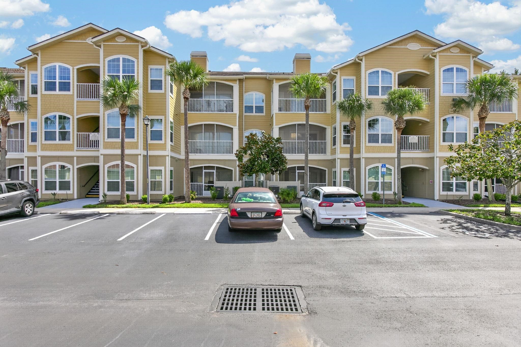 275 Old Village Center Cir #6311