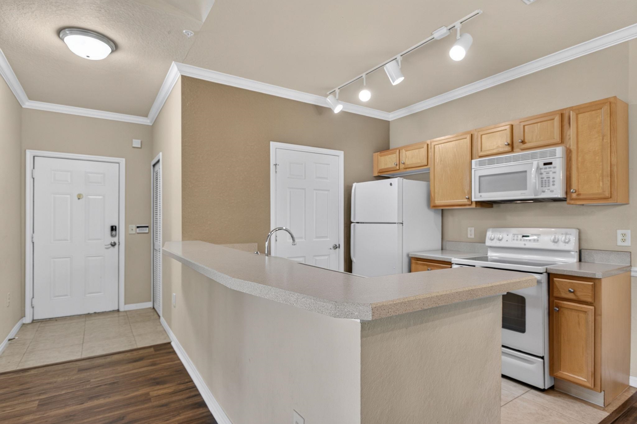 275 Old Village Center Cir #6311