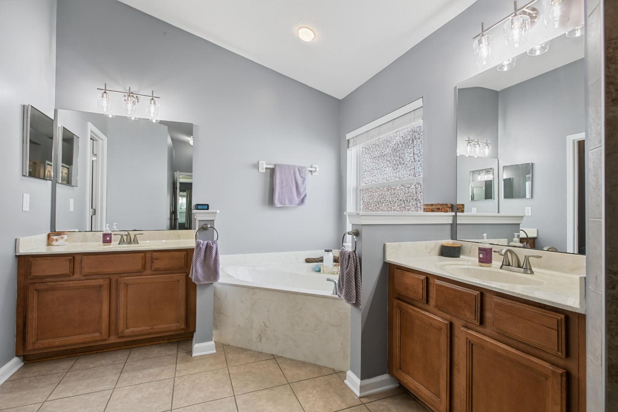 1208 Springhealth Ct