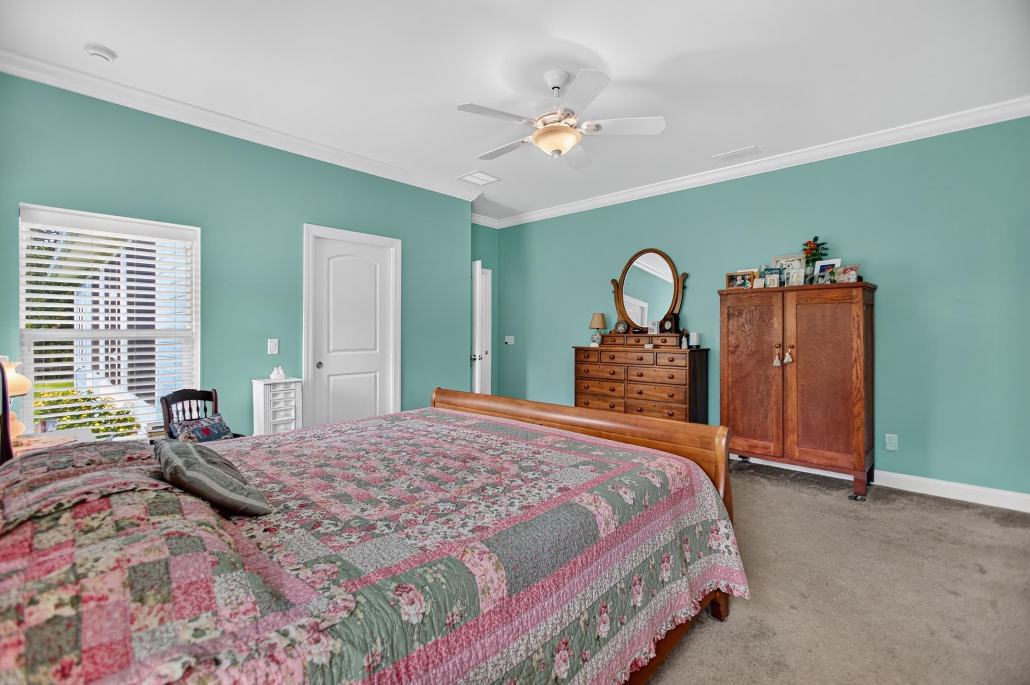 5335 Don Manuel Rd