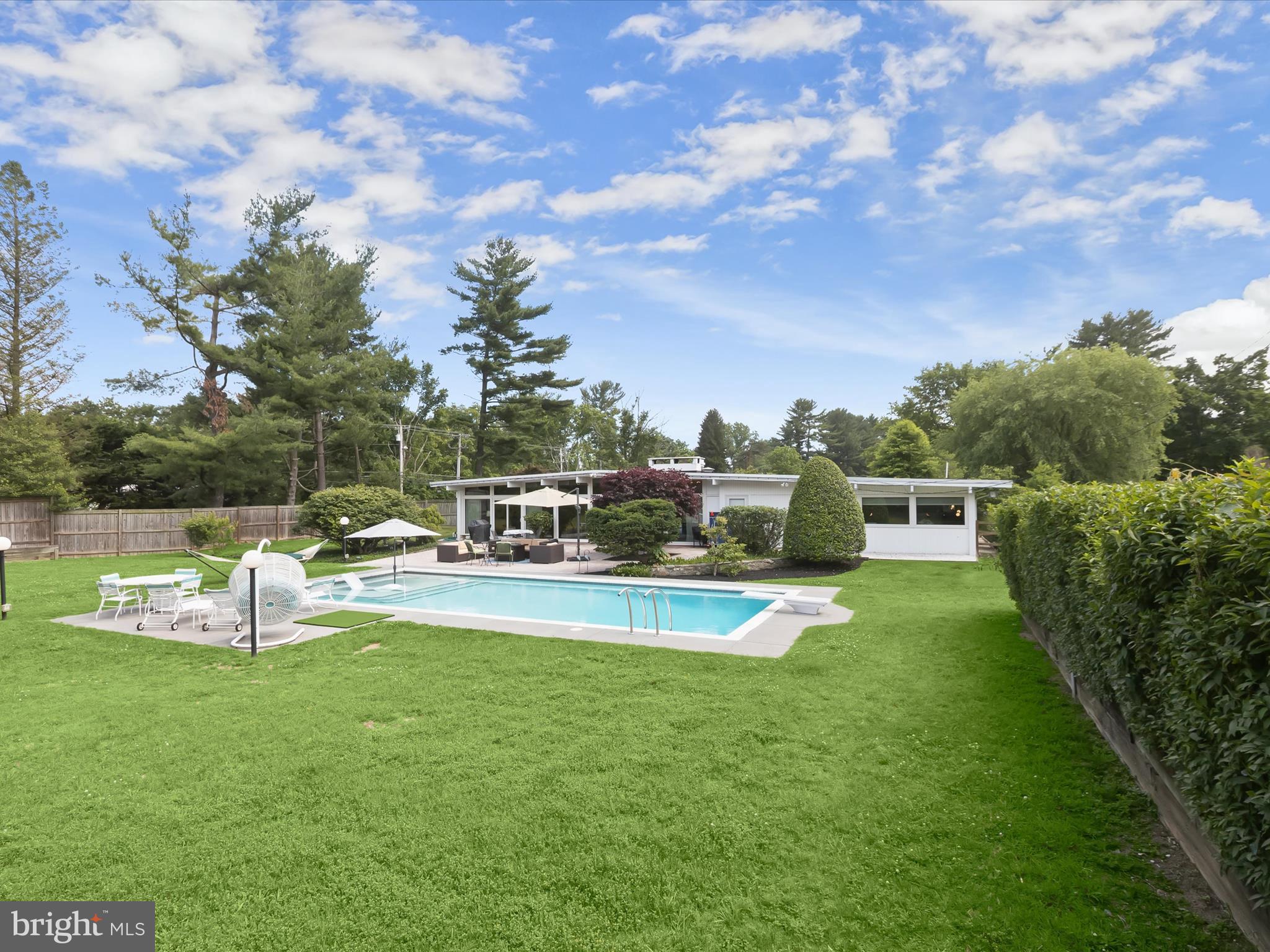 3500 WOODVALLEY DRIVE