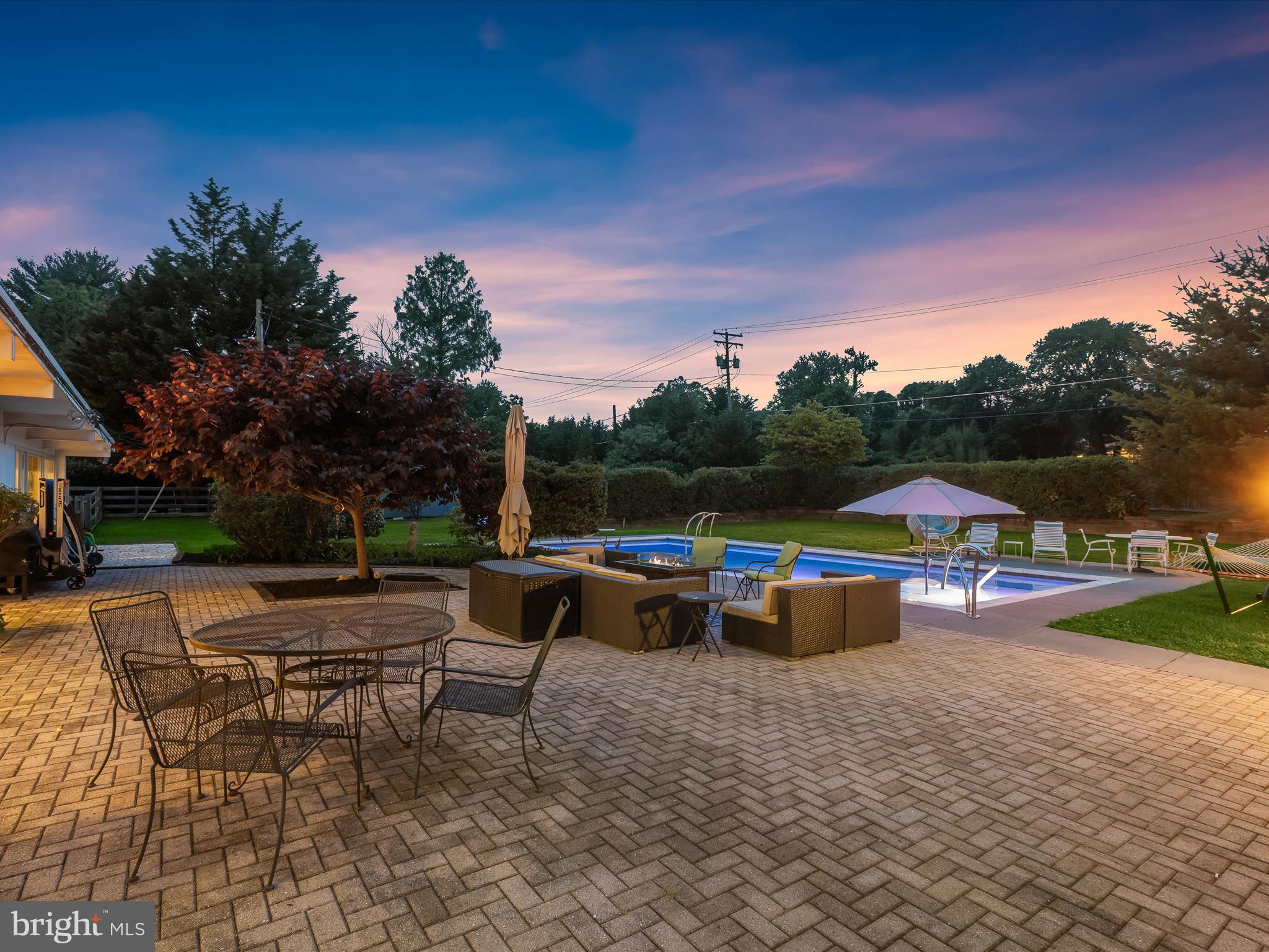 3500 WOODVALLEY DRIVE