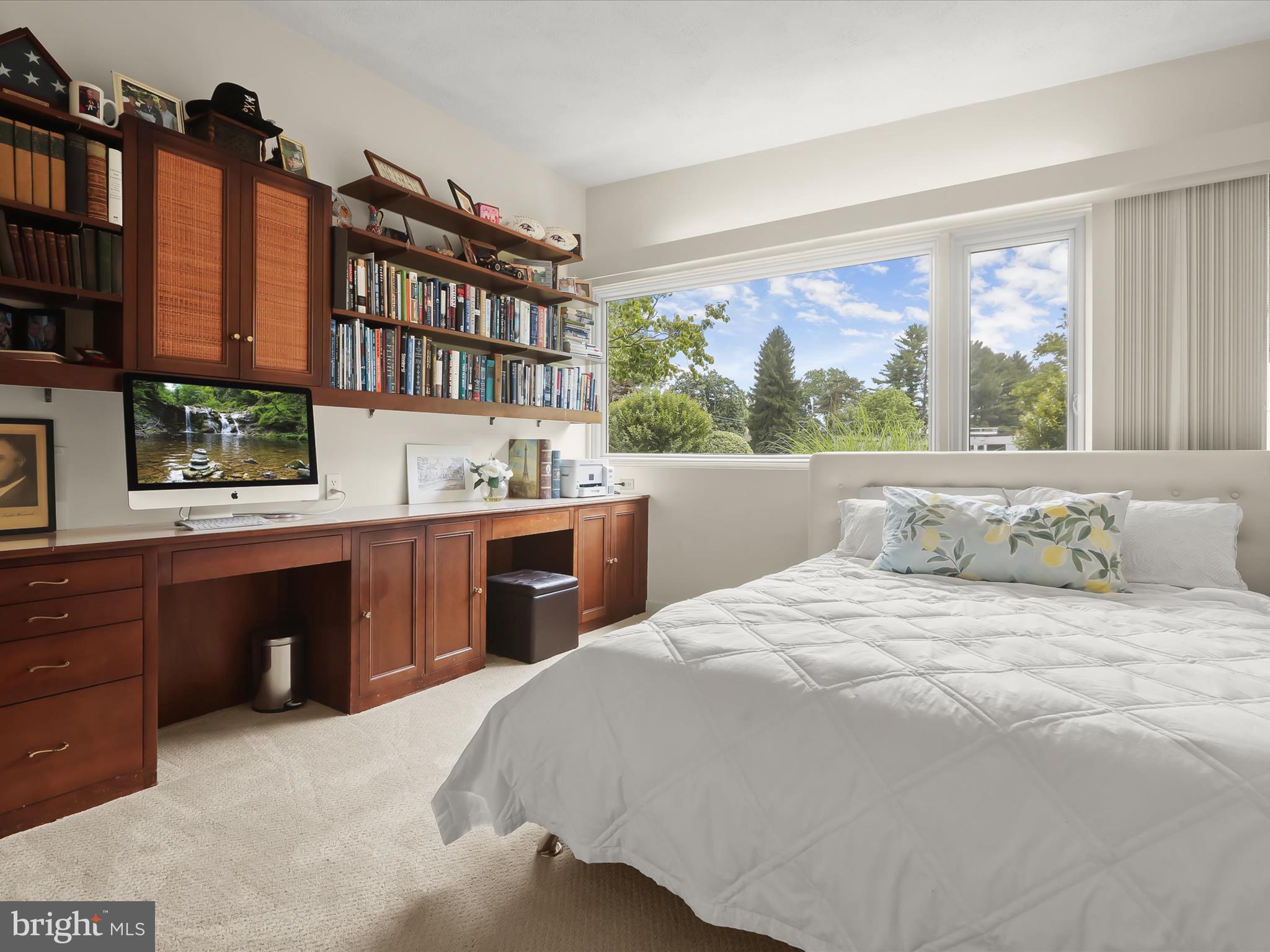 3500 WOODVALLEY DRIVE