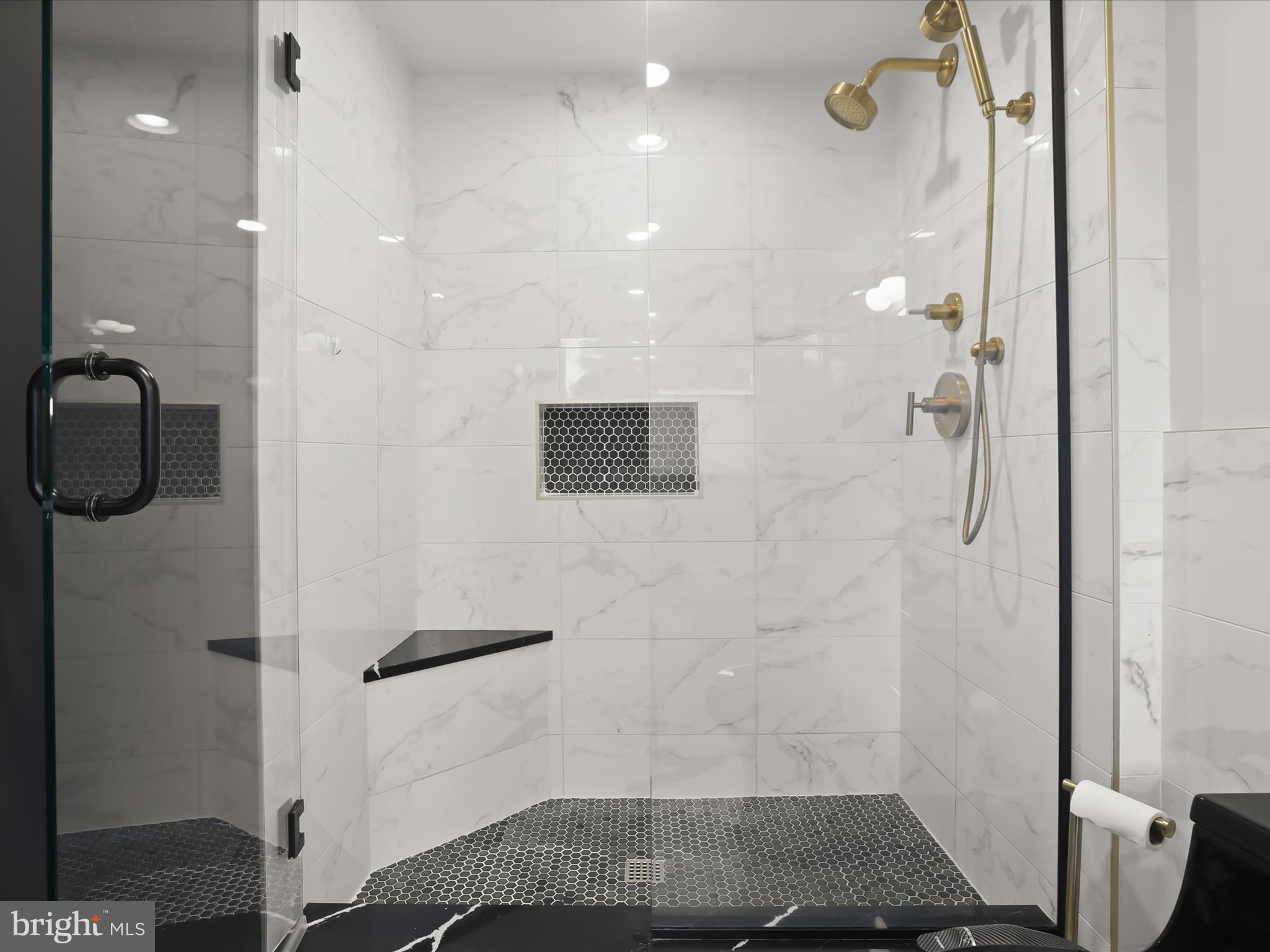 3500 WOODVALLEY DRIVE