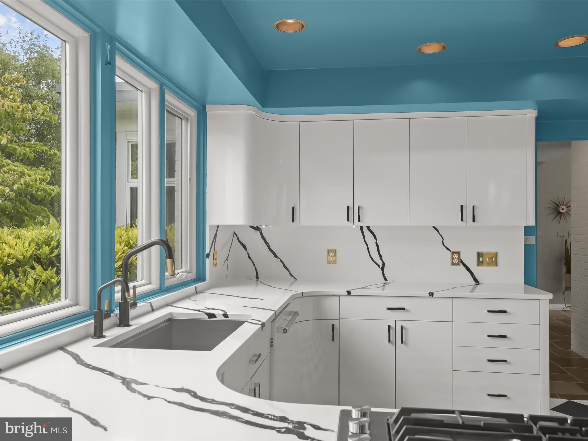 3500 WOODVALLEY DRIVE