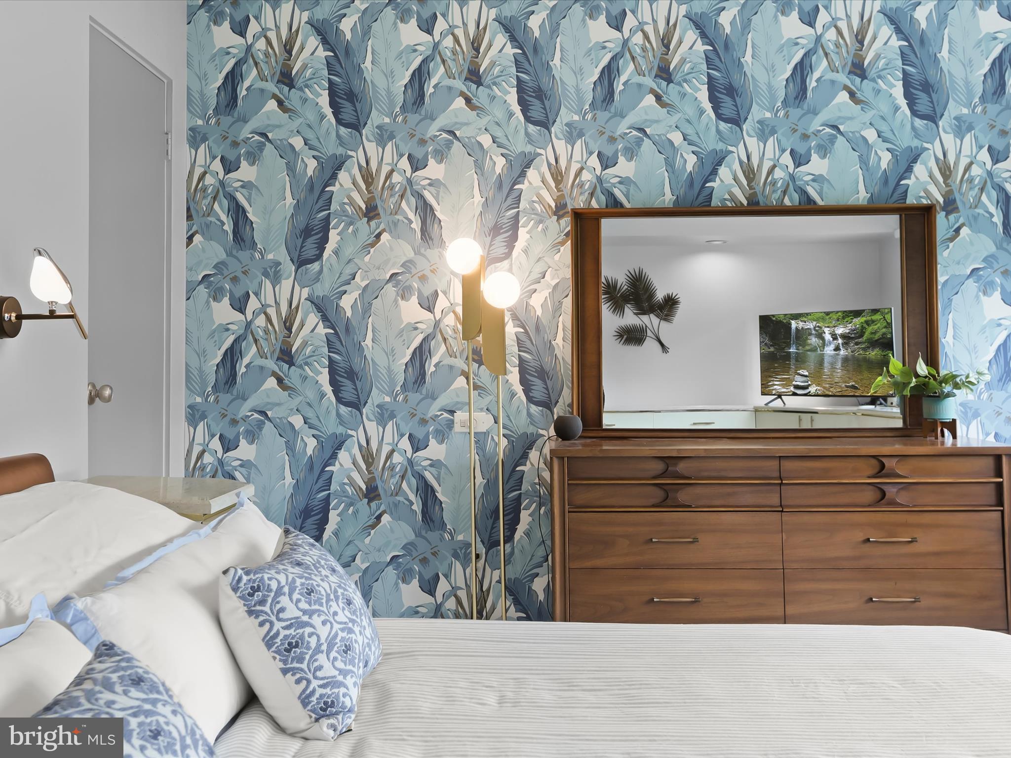 3500 WOODVALLEY DRIVE