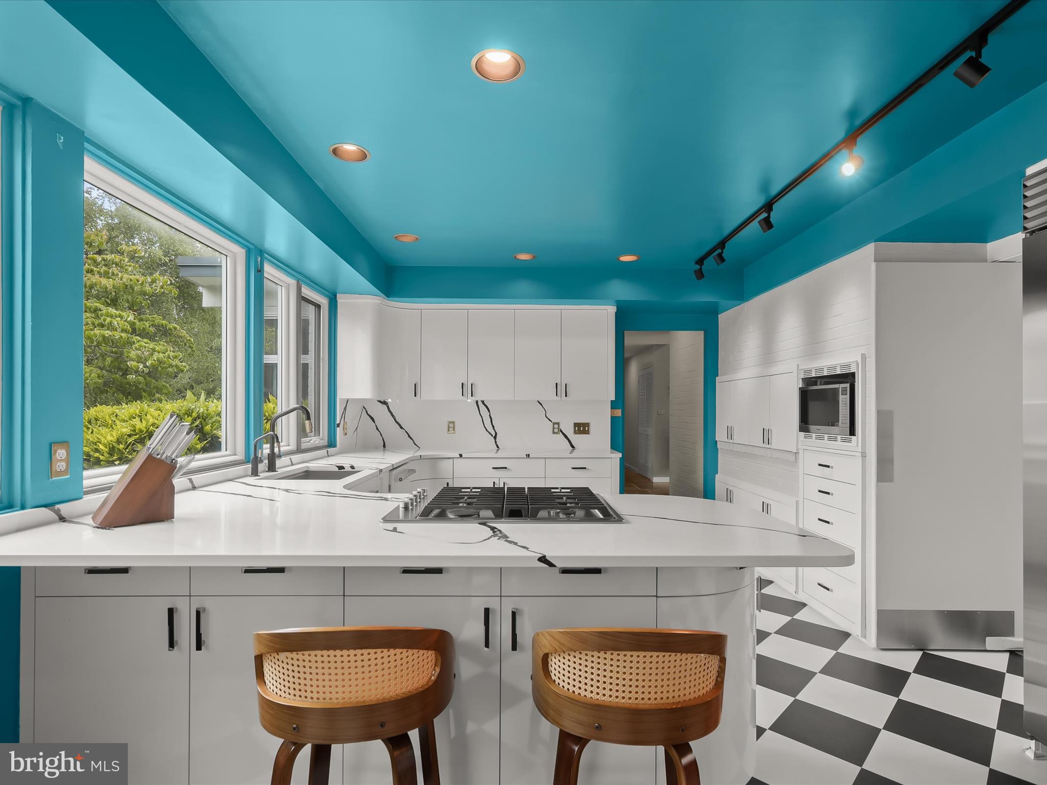 3500 WOODVALLEY DRIVE