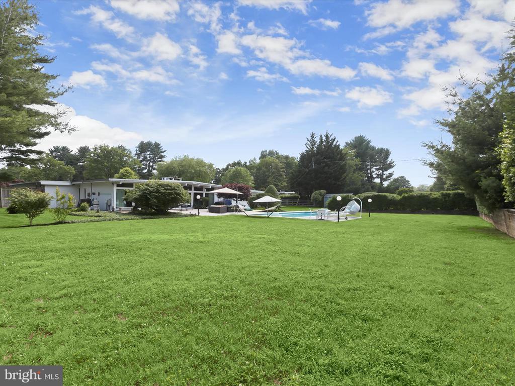 3500 WOODVALLEY DRIVE