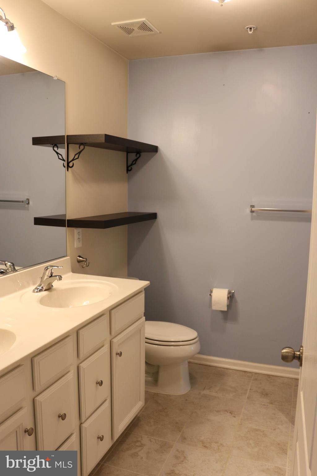 444 PEMBERTON PARK LANE