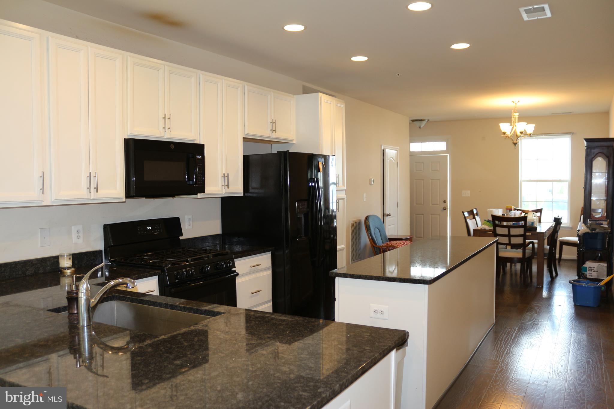 444 PEMBERTON PARK LANE