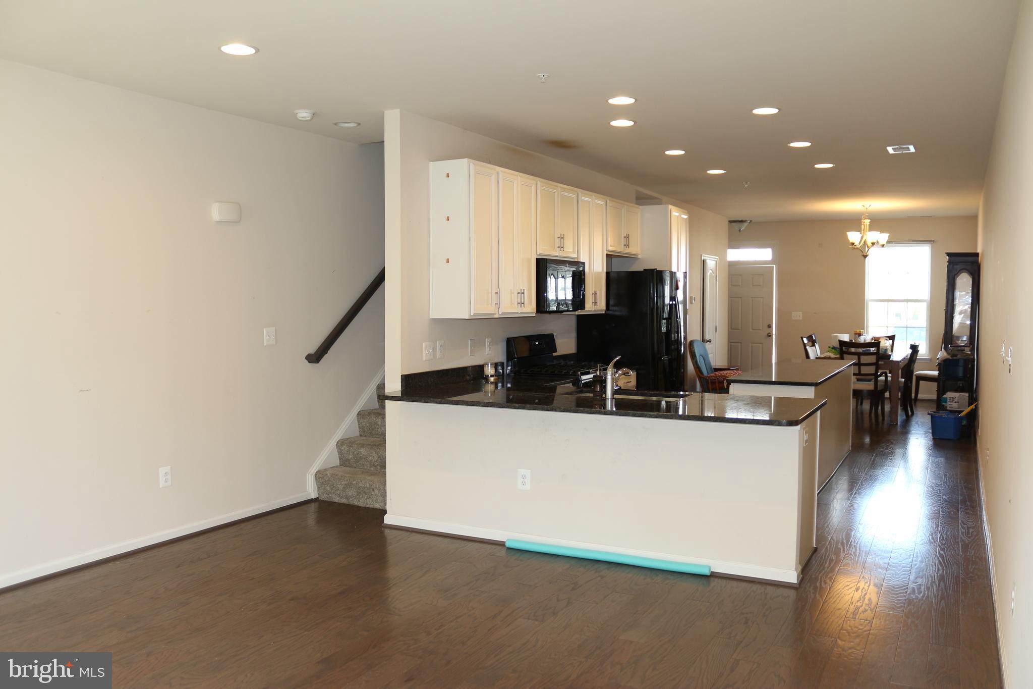 444 PEMBERTON PARK LANE