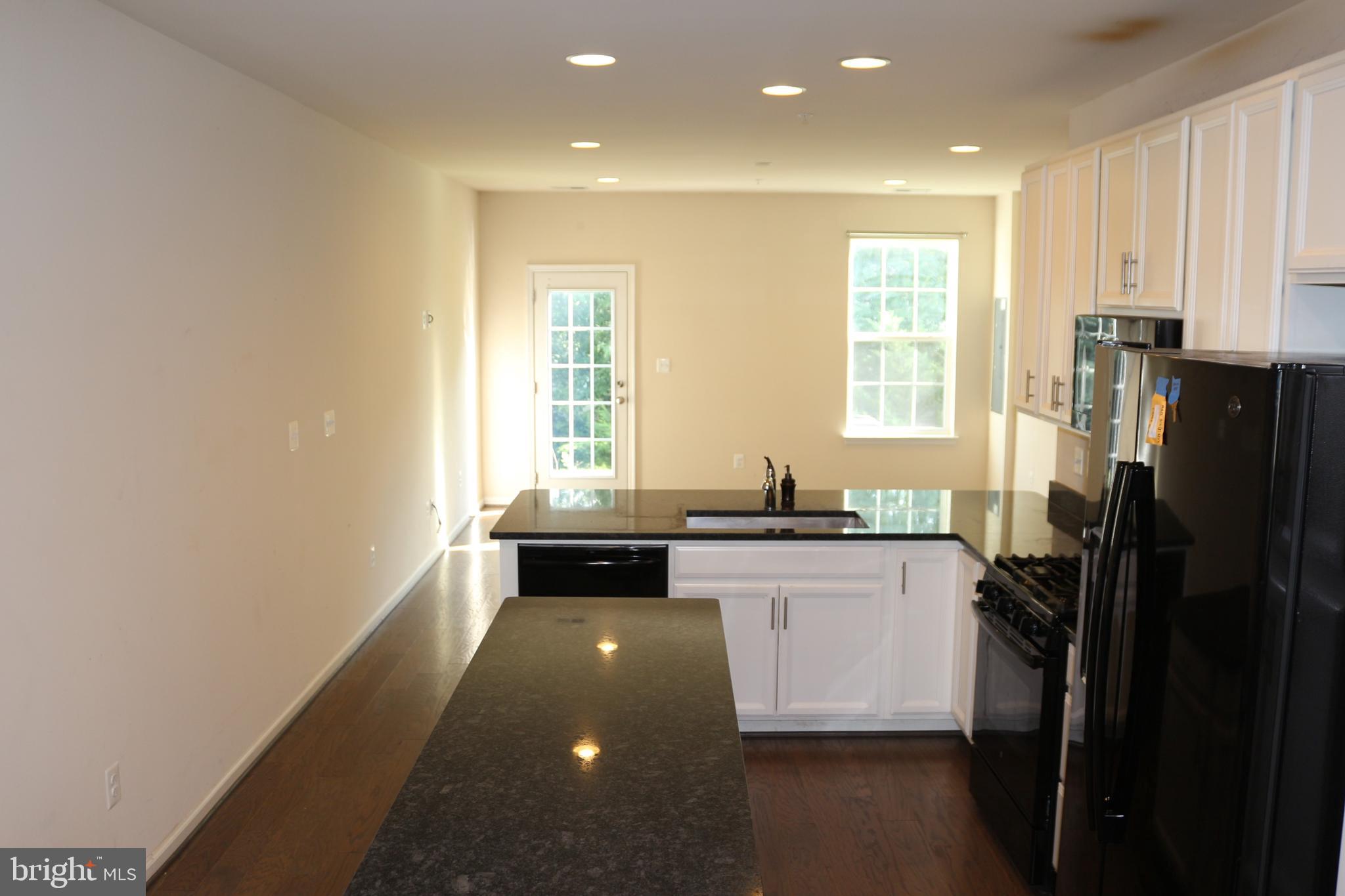 444 PEMBERTON PARK LANE