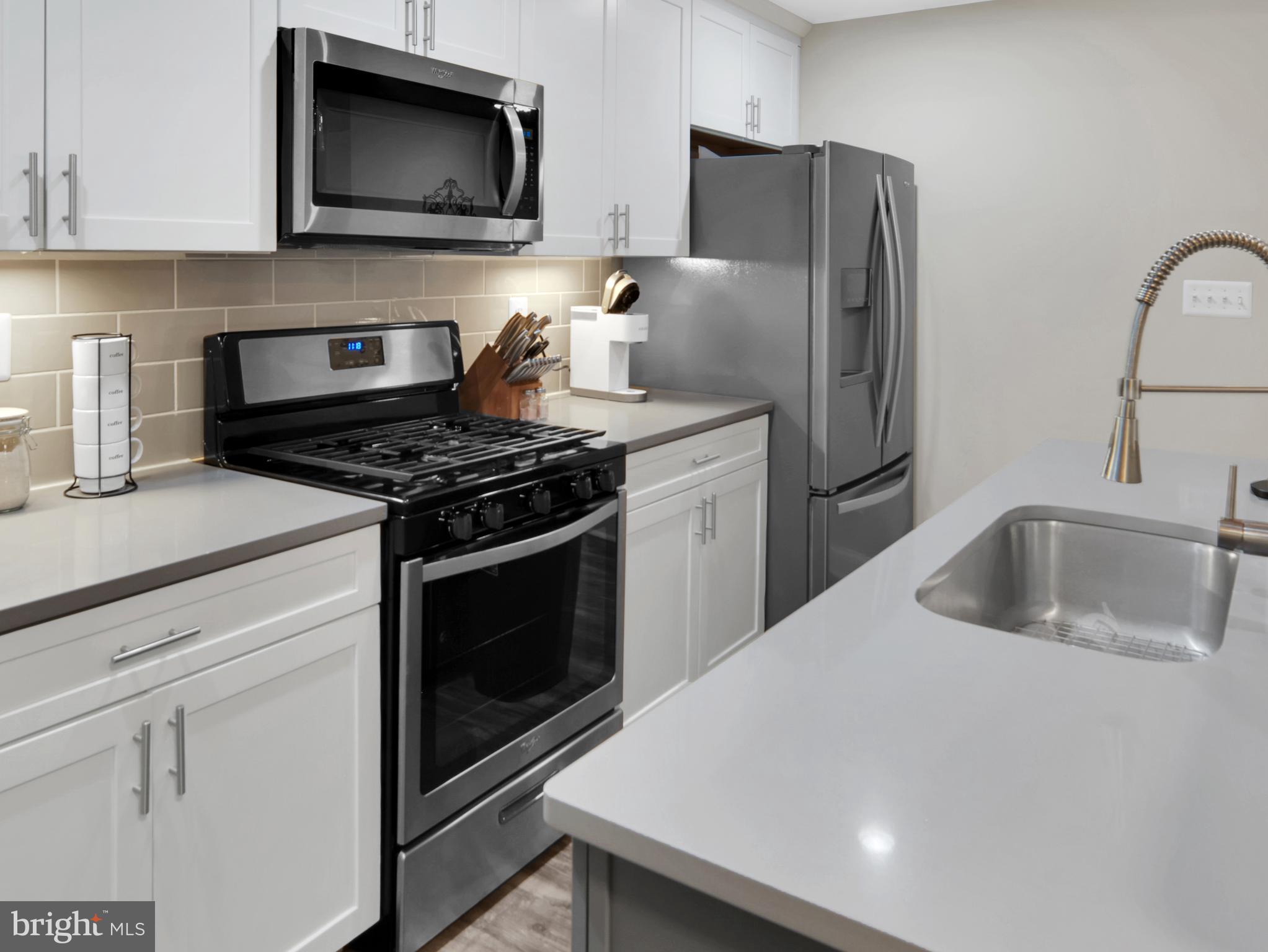 118 W ALL SAINTS STREET