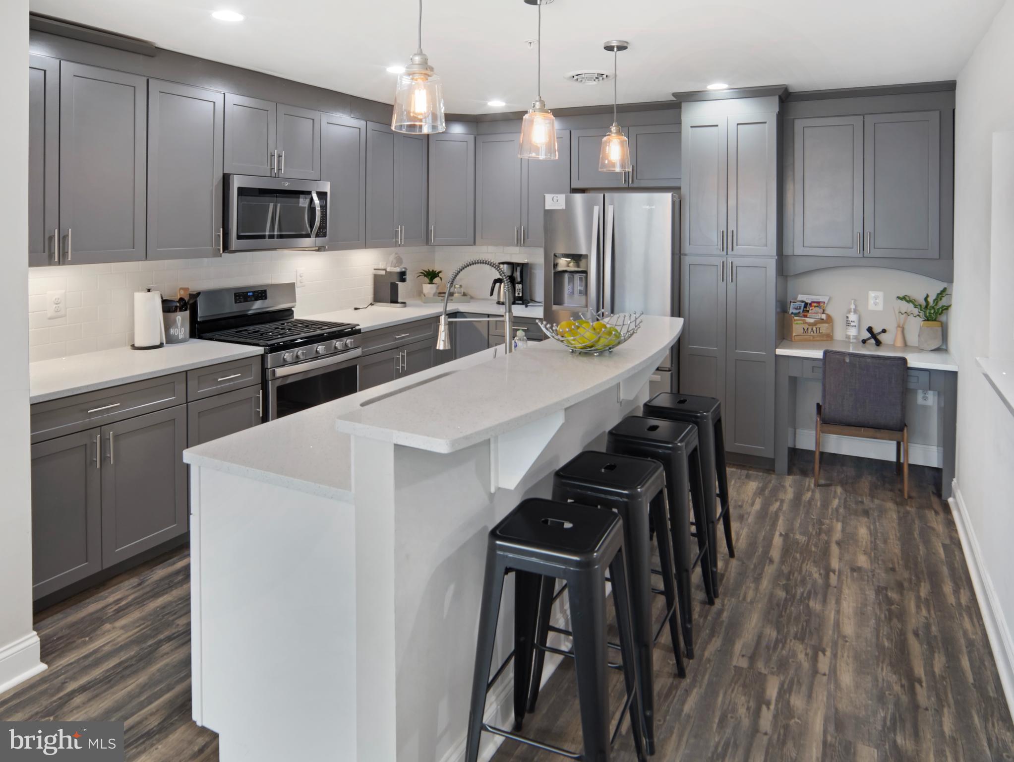 120 W ALL SAINTS STREET