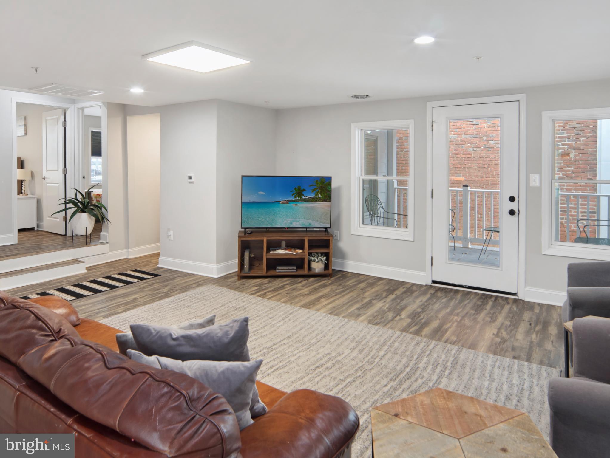 120 W ALL SAINTS STREET