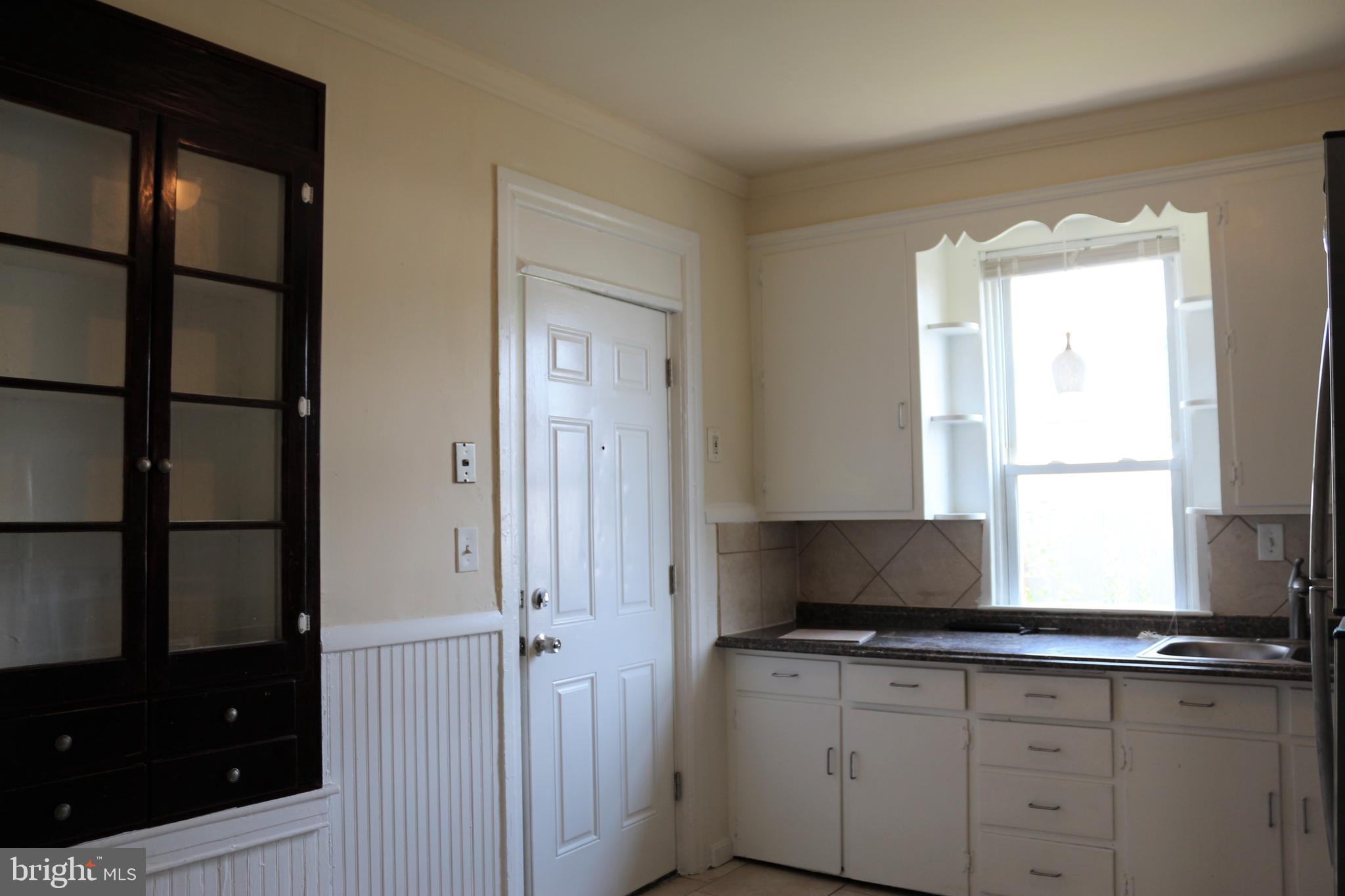 534 N MULBERRY STREET