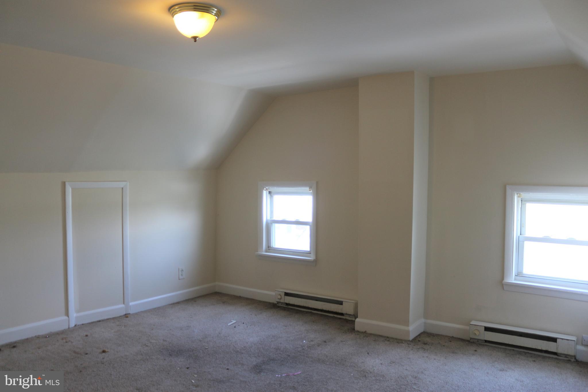 534 N MULBERRY STREET