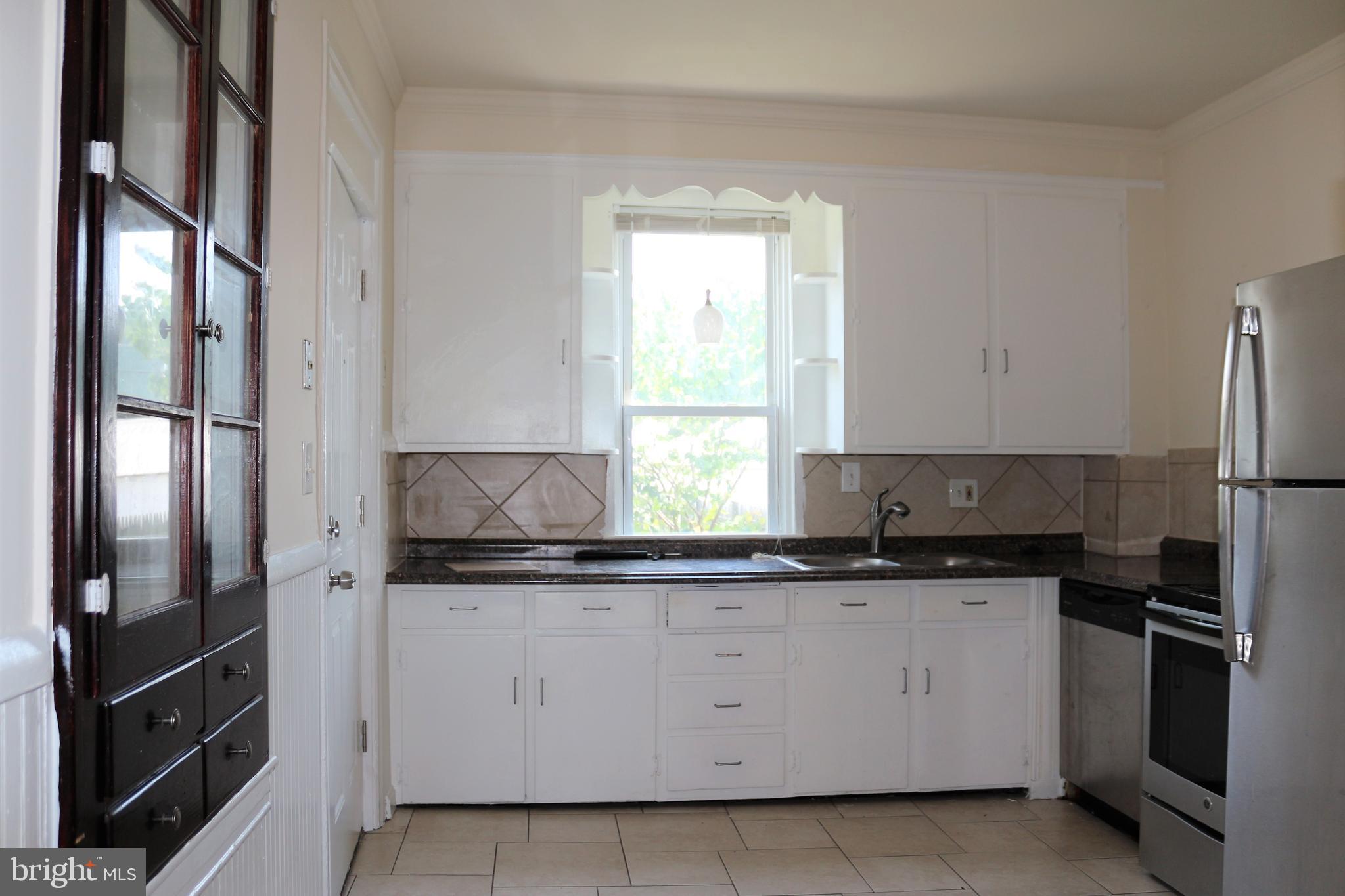 534 N MULBERRY STREET