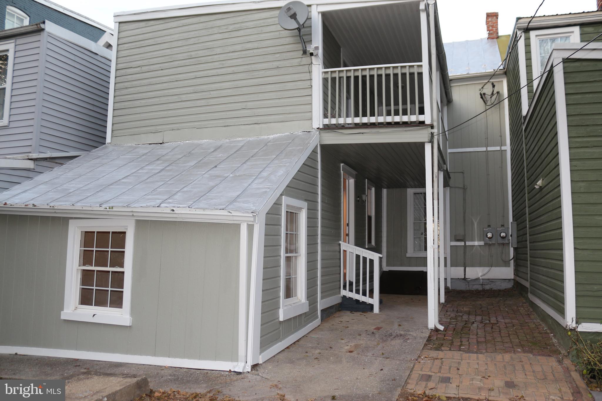 127 E ANTIETAM STREET