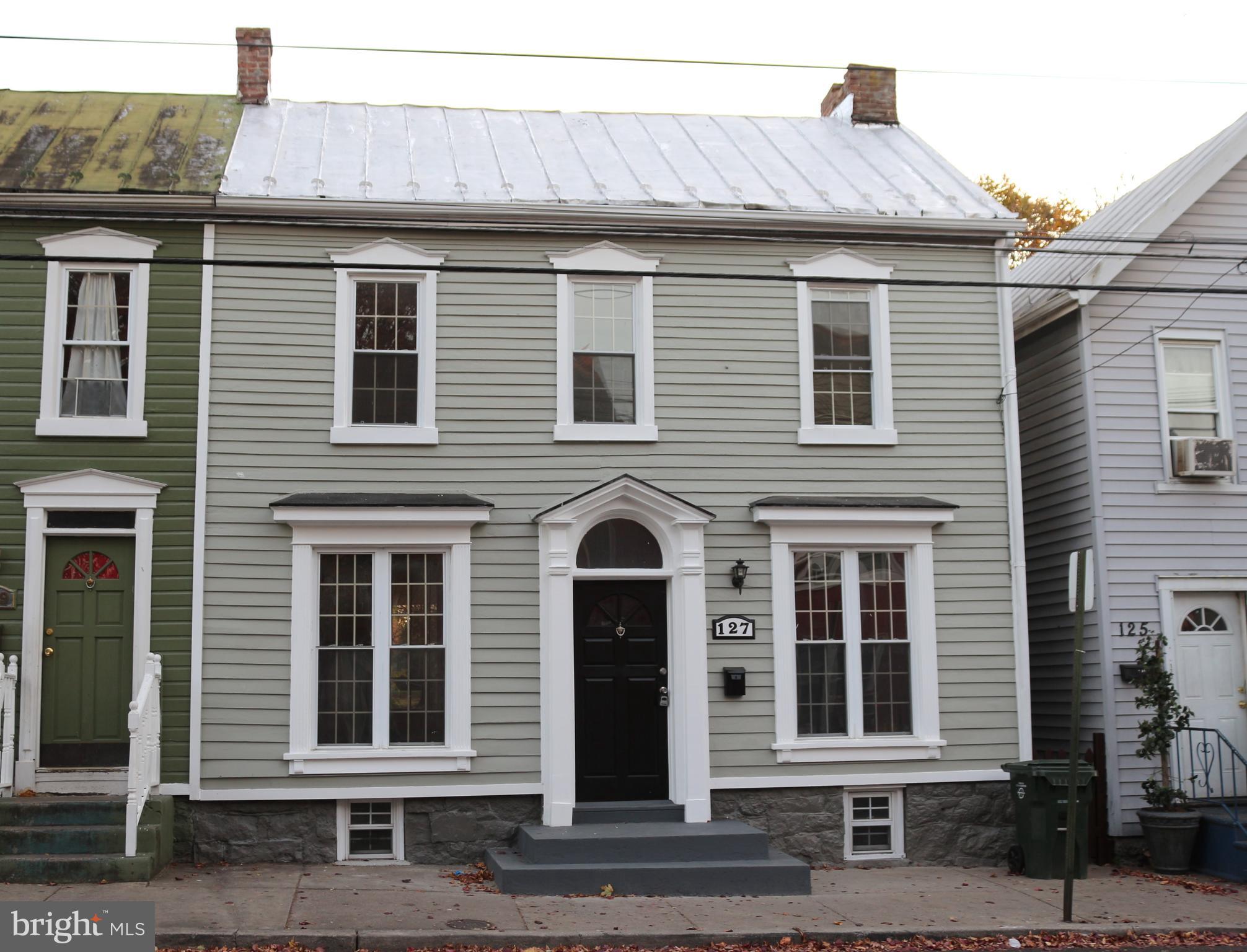 127 E ANTIETAM STREET