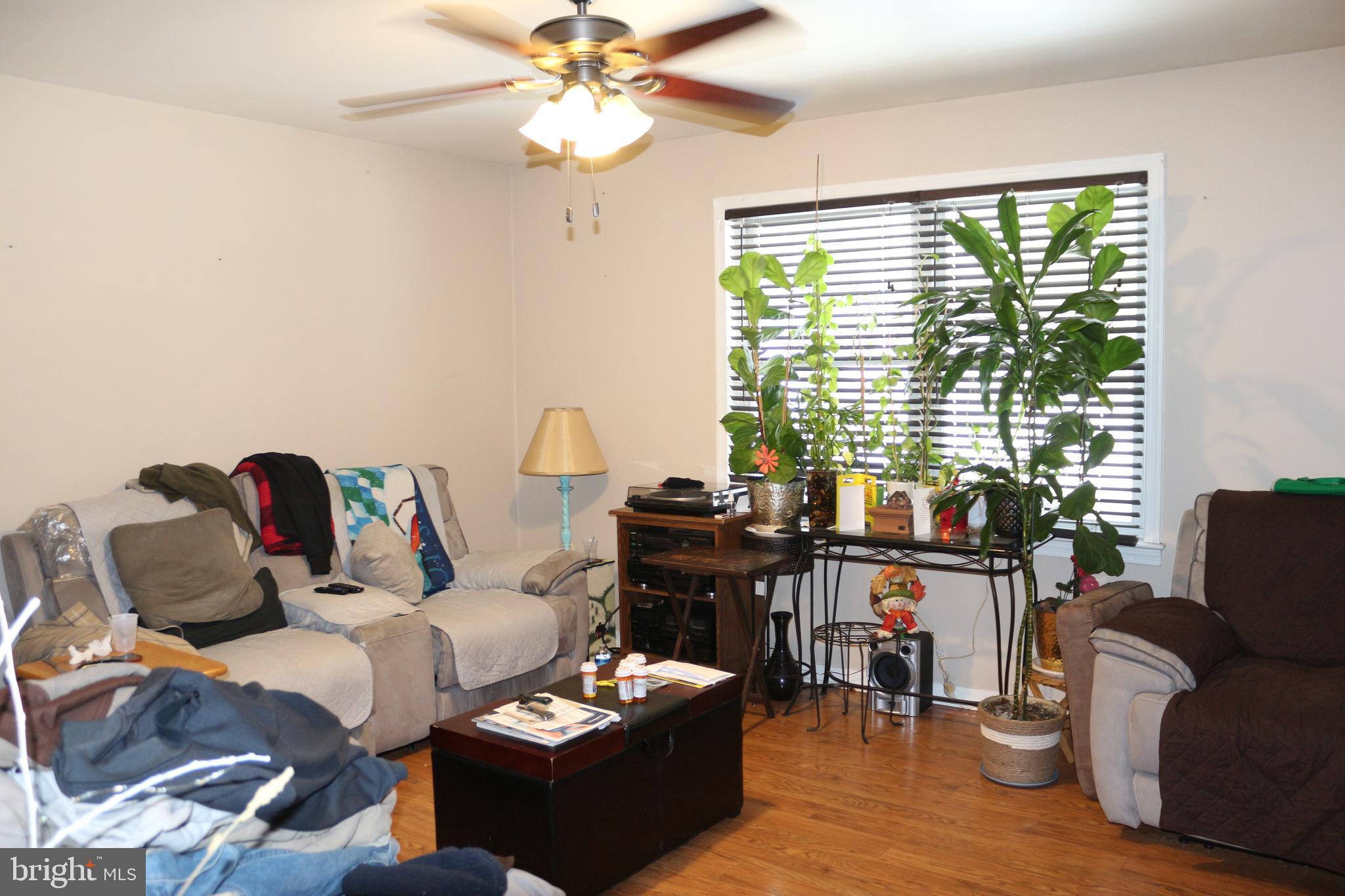 15806 15808 LOCKWOOD ROAD