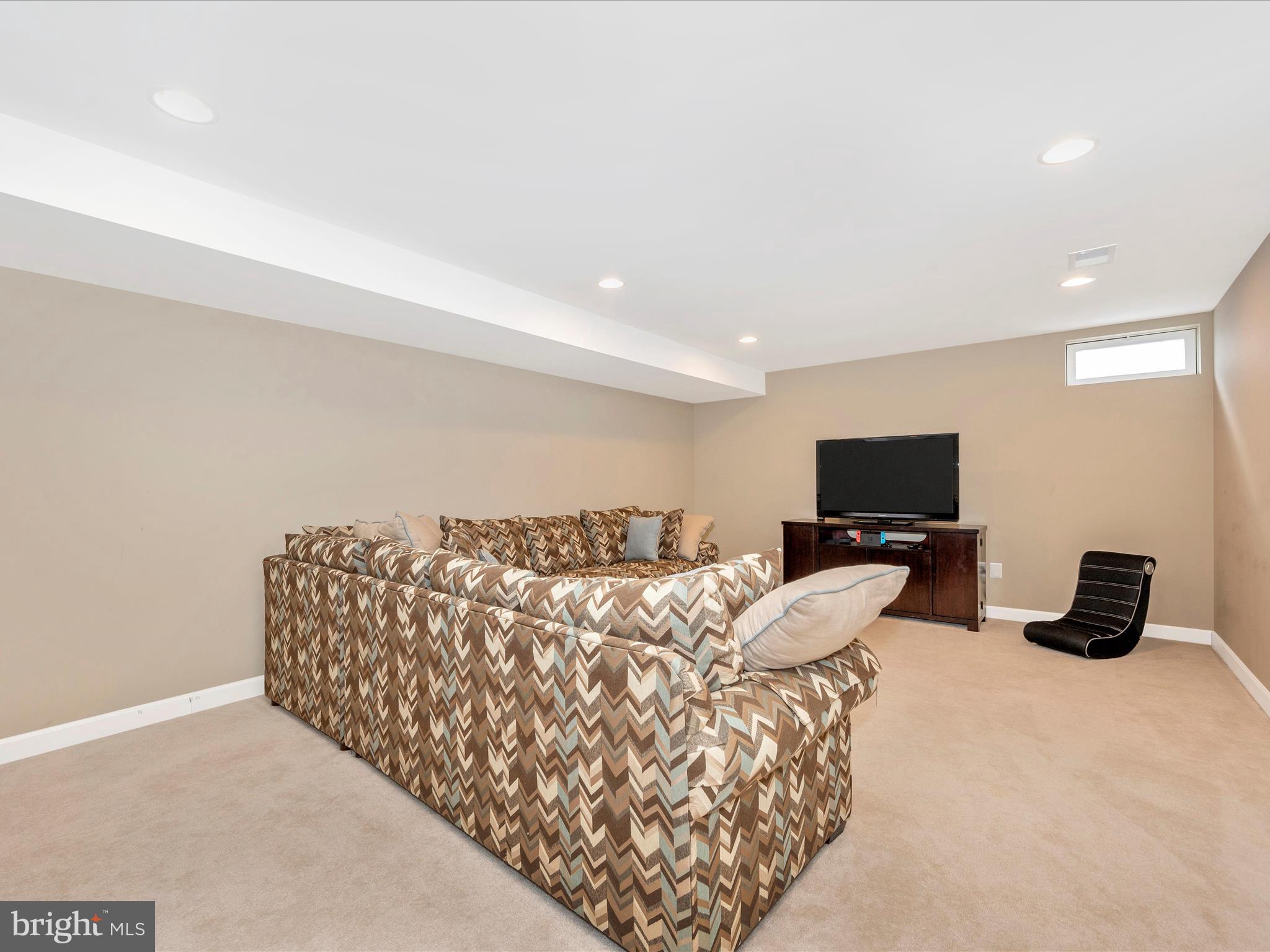 9806 RIPPLE DRIVE