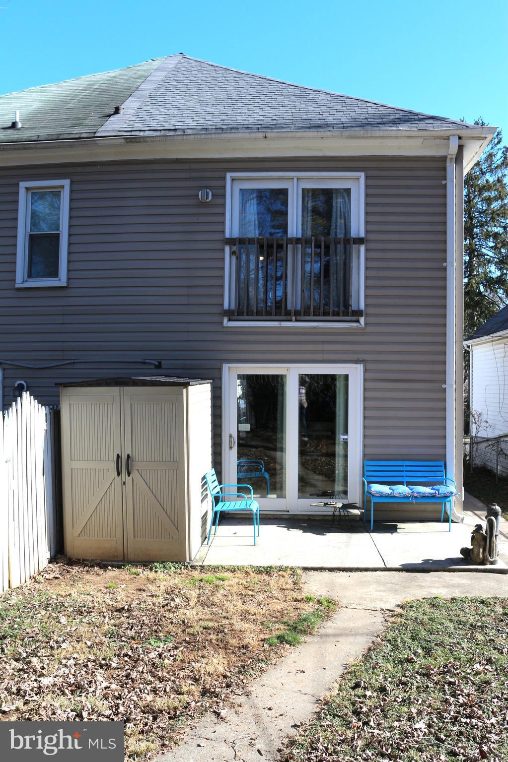 837 CHESTNUT STREET