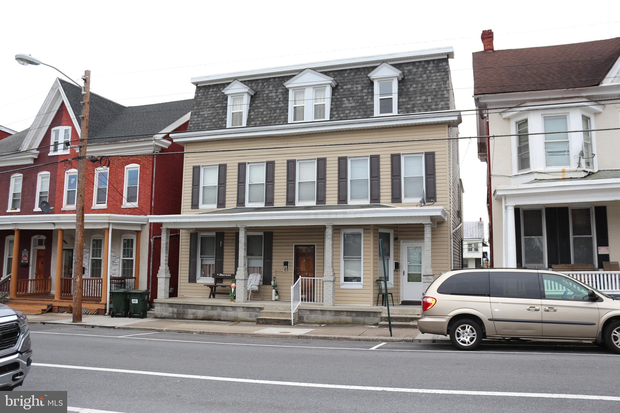 130 S MULBERRY STREET 132