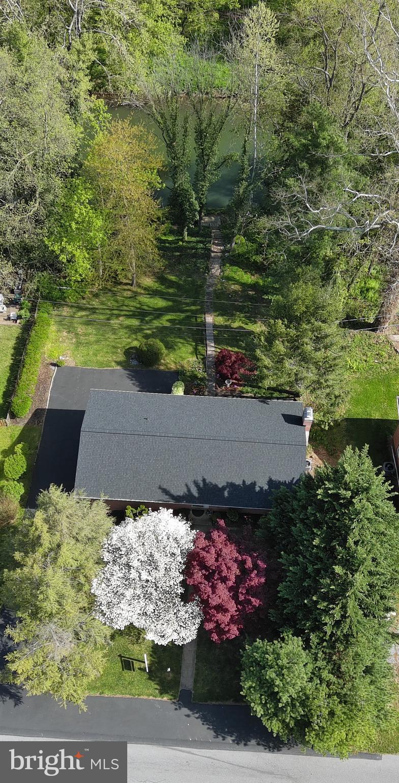 203 N COLONIAL DRIVE