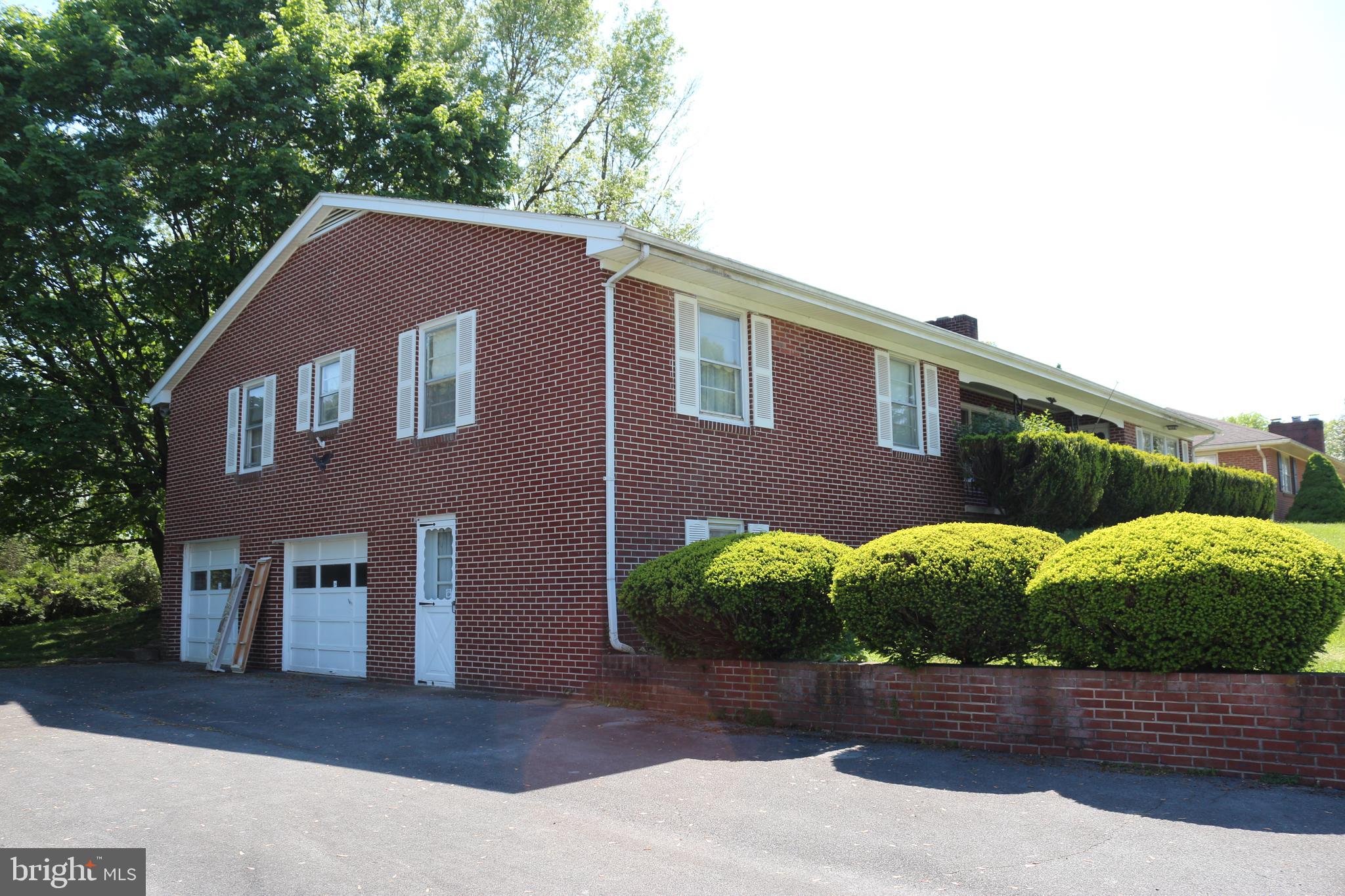 19717 SCOTT HILL DRIVE