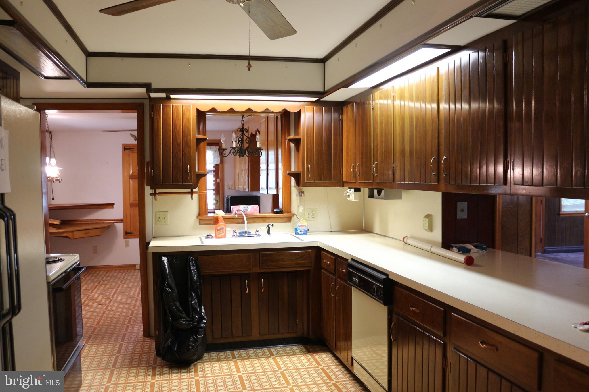 19717 SCOTT HILL DRIVE