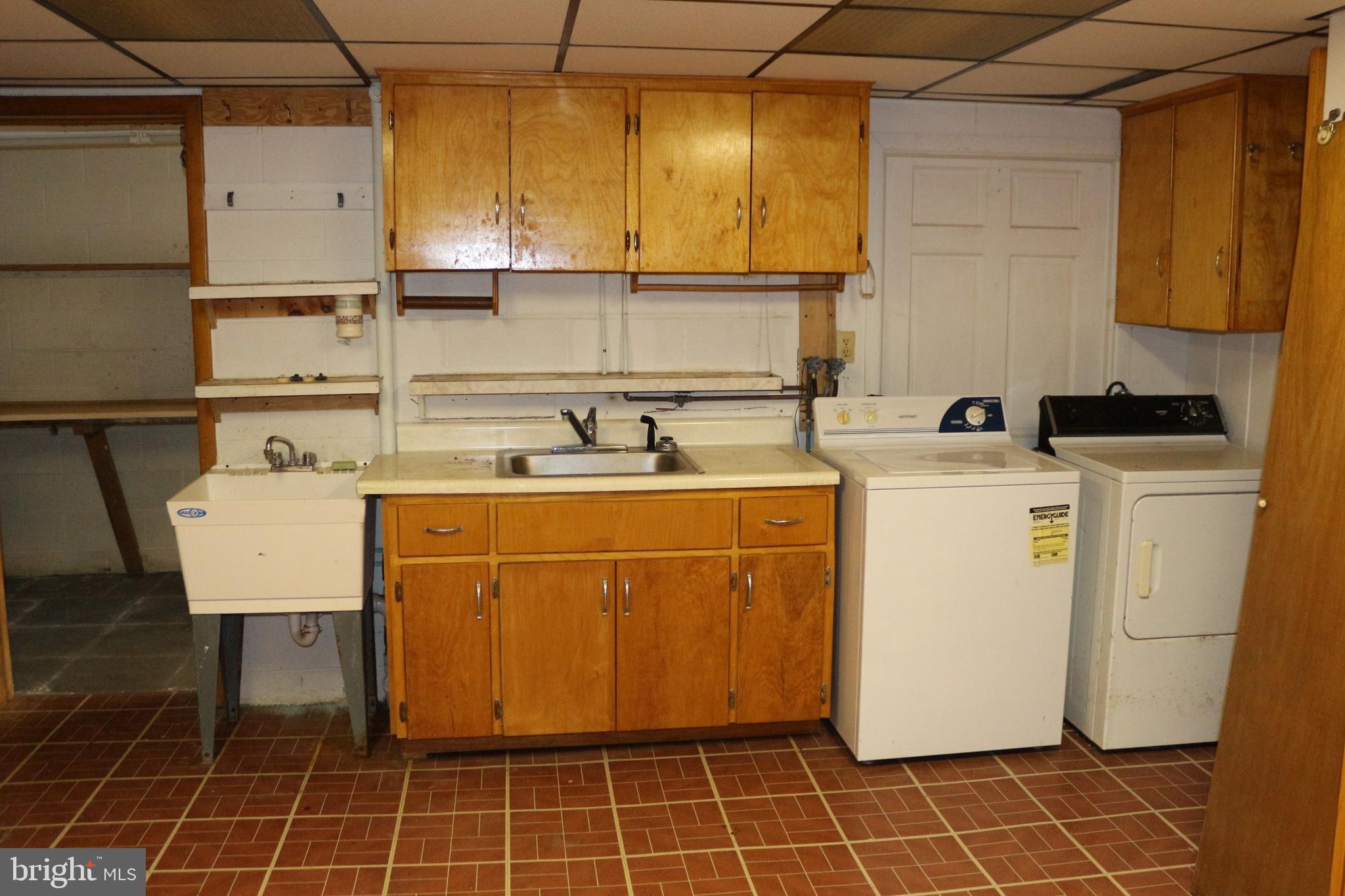 19717 SCOTT HILL DRIVE