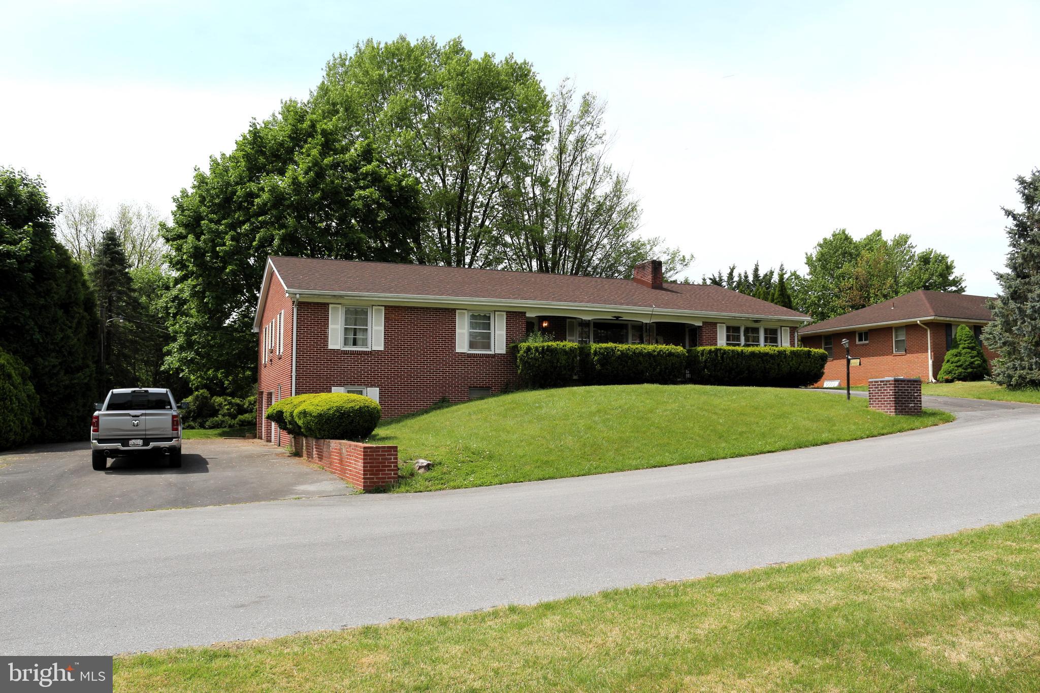 19717 SCOTT HILL DRIVE