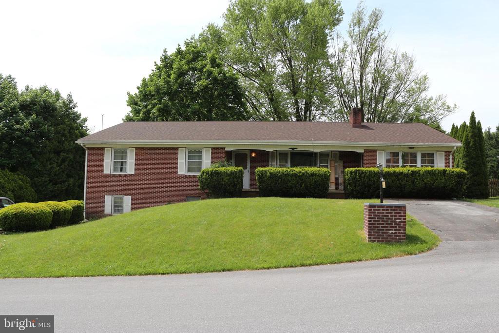 19717 SCOTT HILL DRIVE