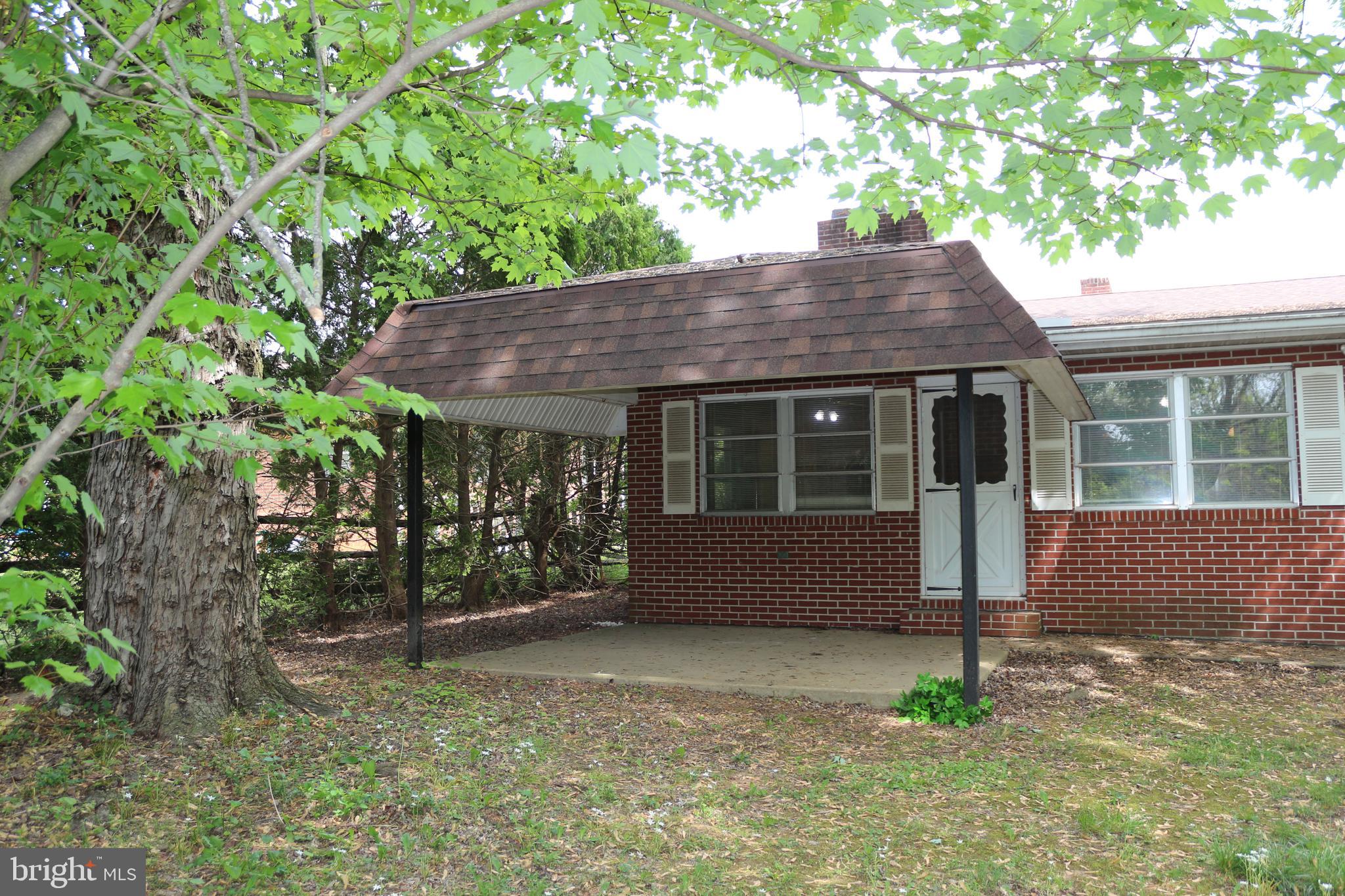 19717 SCOTT HILL DRIVE